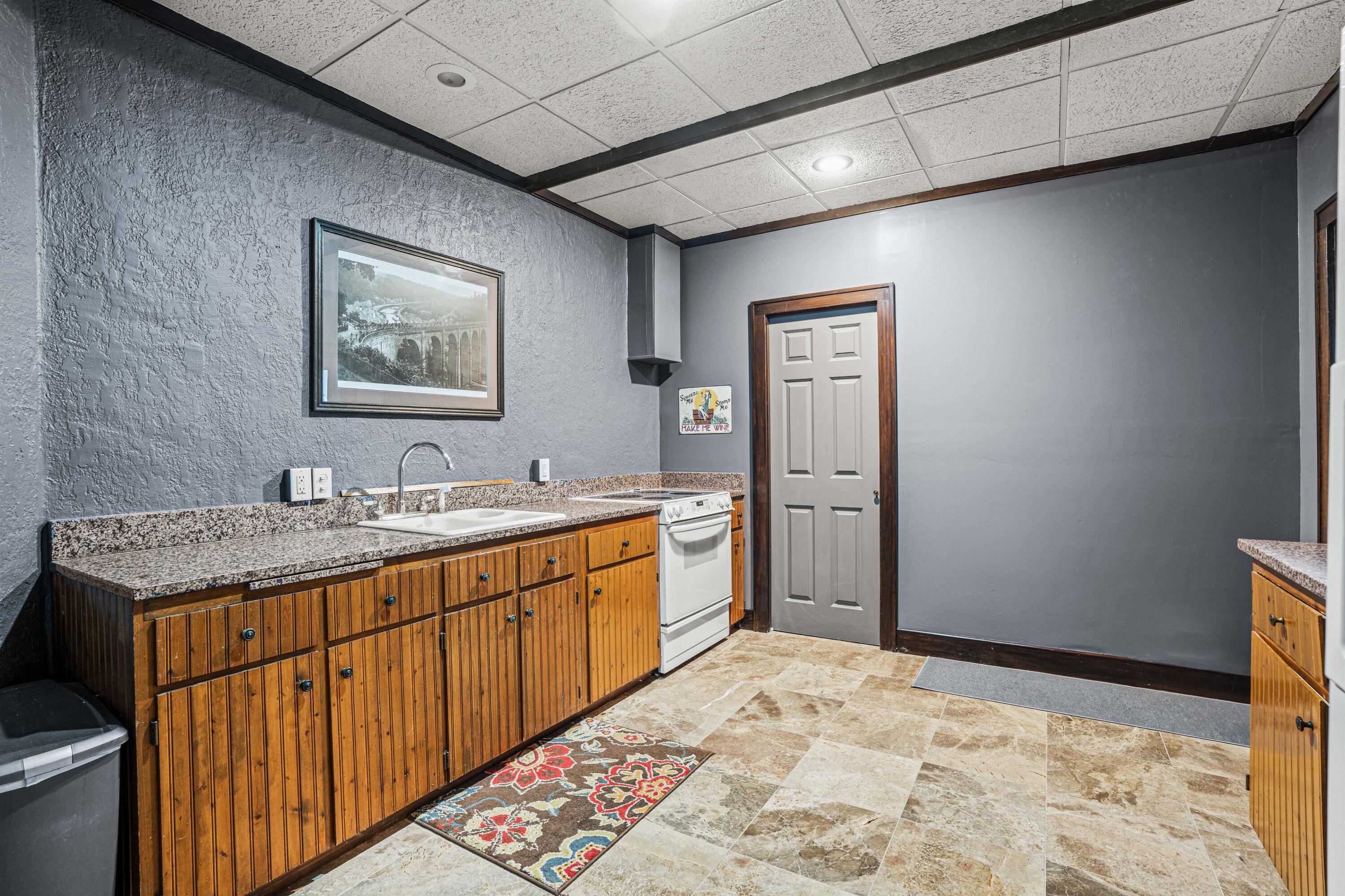 Wisconsin Lake Home for sale (MLS#: 1910202) at 281 S Lake St, in Elkhart Lake, Wisconsin. (43 of 76)