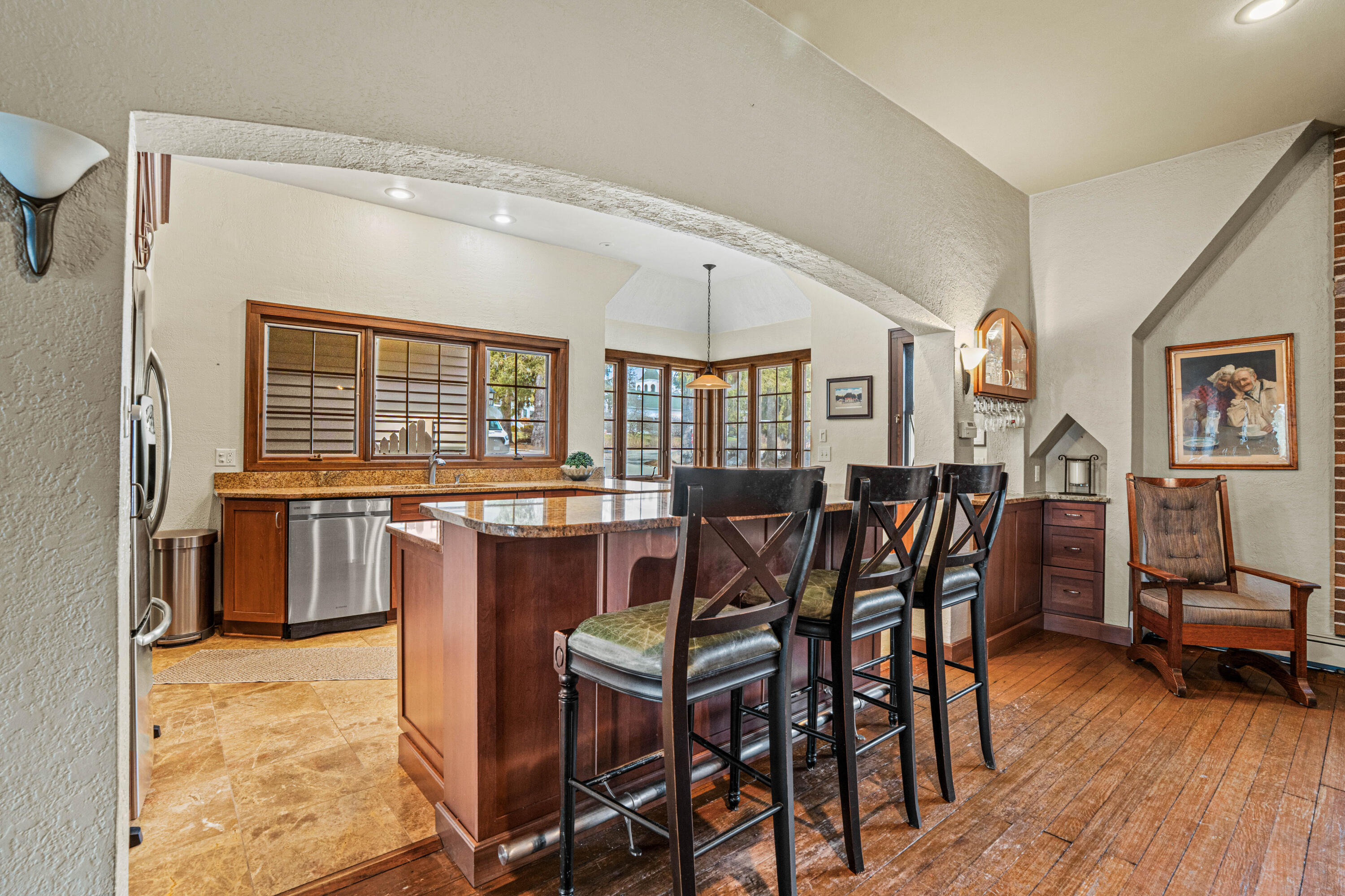 Wisconsin Lake Home for sale (MLS#: 1910202) at 281 S Lake St, in Elkhart Lake, Wisconsin. (7 of 76)