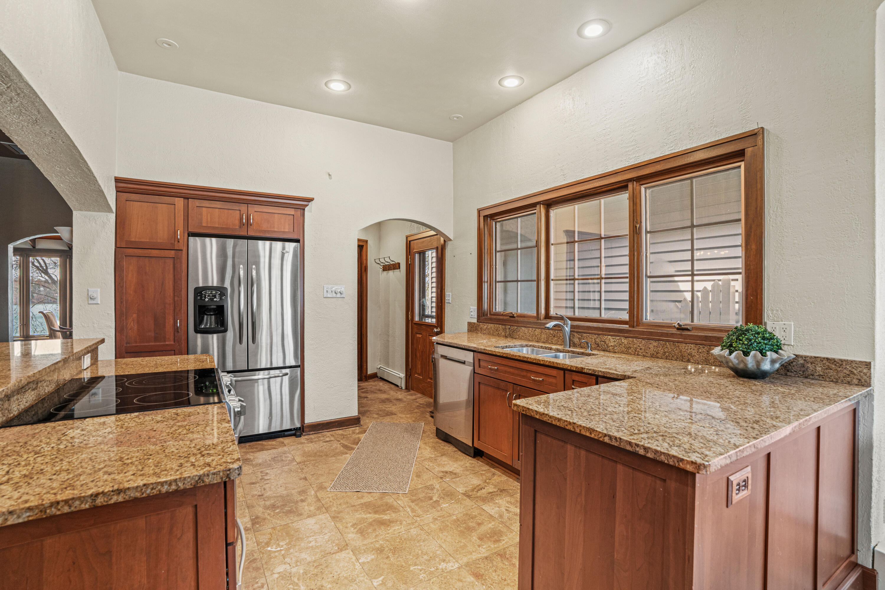 Wisconsin Lake Home for sale (MLS#: 1910202) at 281 S Lake St, in Elkhart Lake, Wisconsin. (10 of 76)