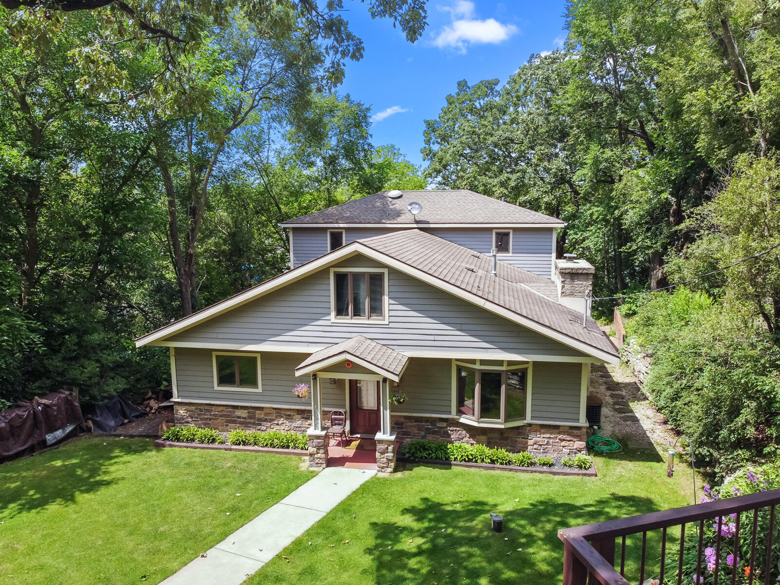 Wisconsin Lake Home for sale (MLS#: 1911500) at W1260  South Shore Dr, in Palmyra, Wisconsin. (2 of 33)