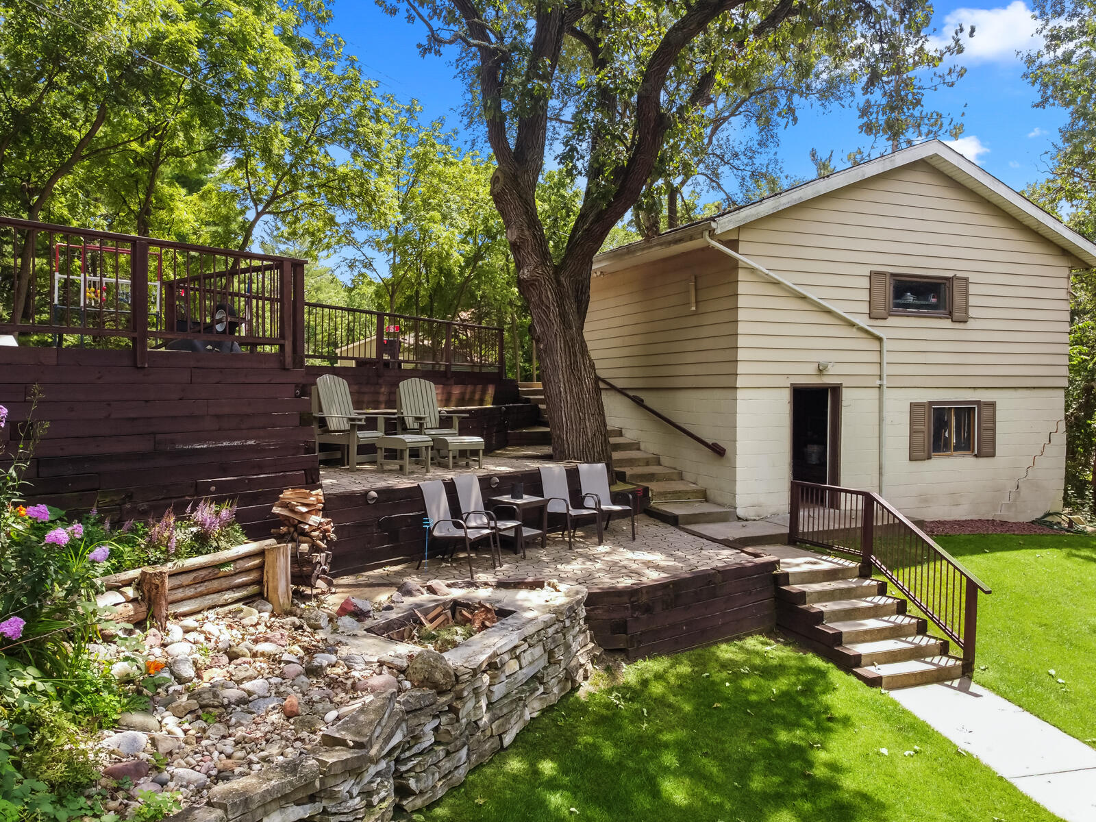 Wisconsin Lake Home for sale (MLS#: 1911500) at W1260  South Shore Dr, in Palmyra, Wisconsin. (27 of 33)