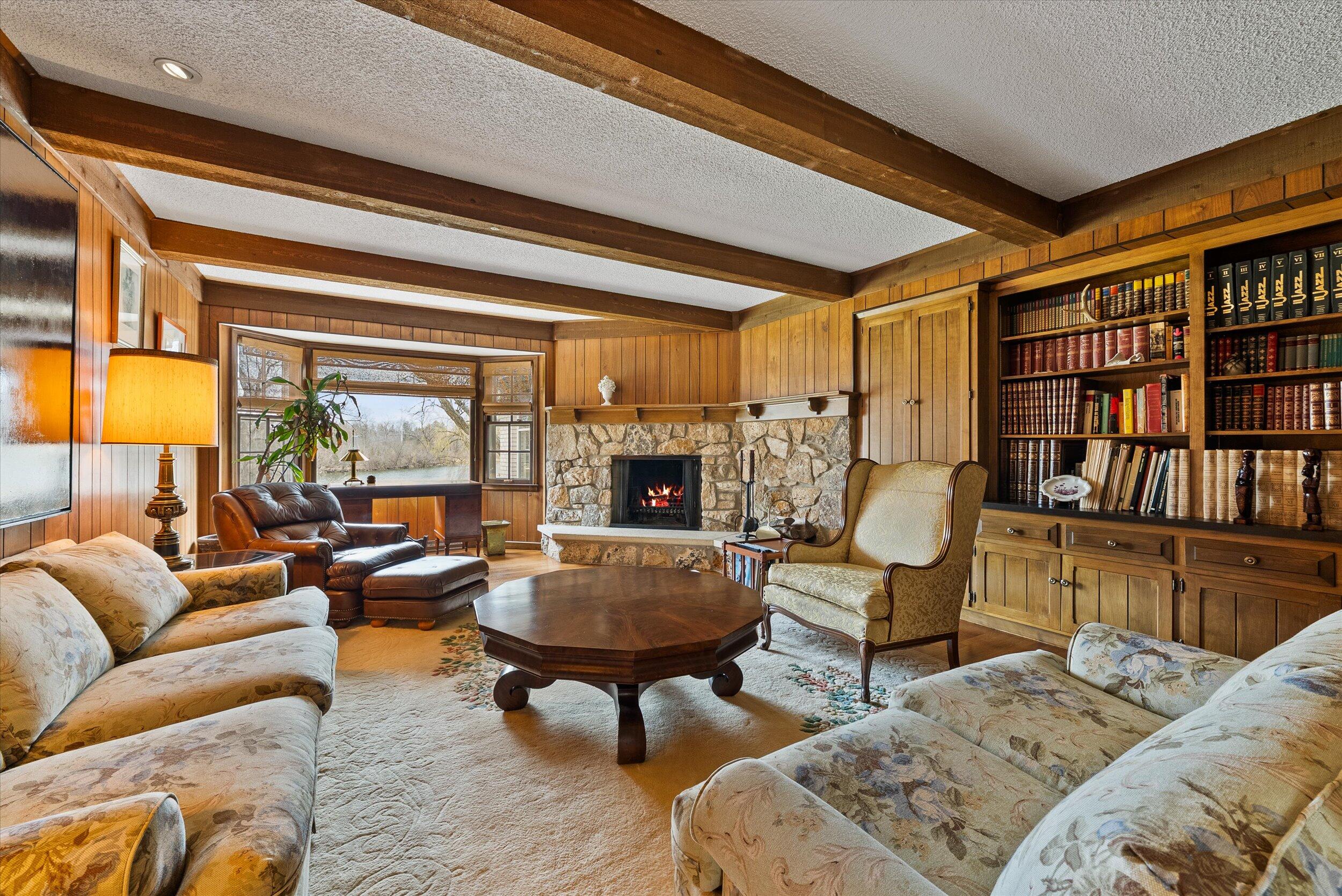 Wisconsin Lake Home for sale (MLS#: 1912670) at 8704 W Bonniwell Rd, in Mequon, Wisconsin. (14 of 70)