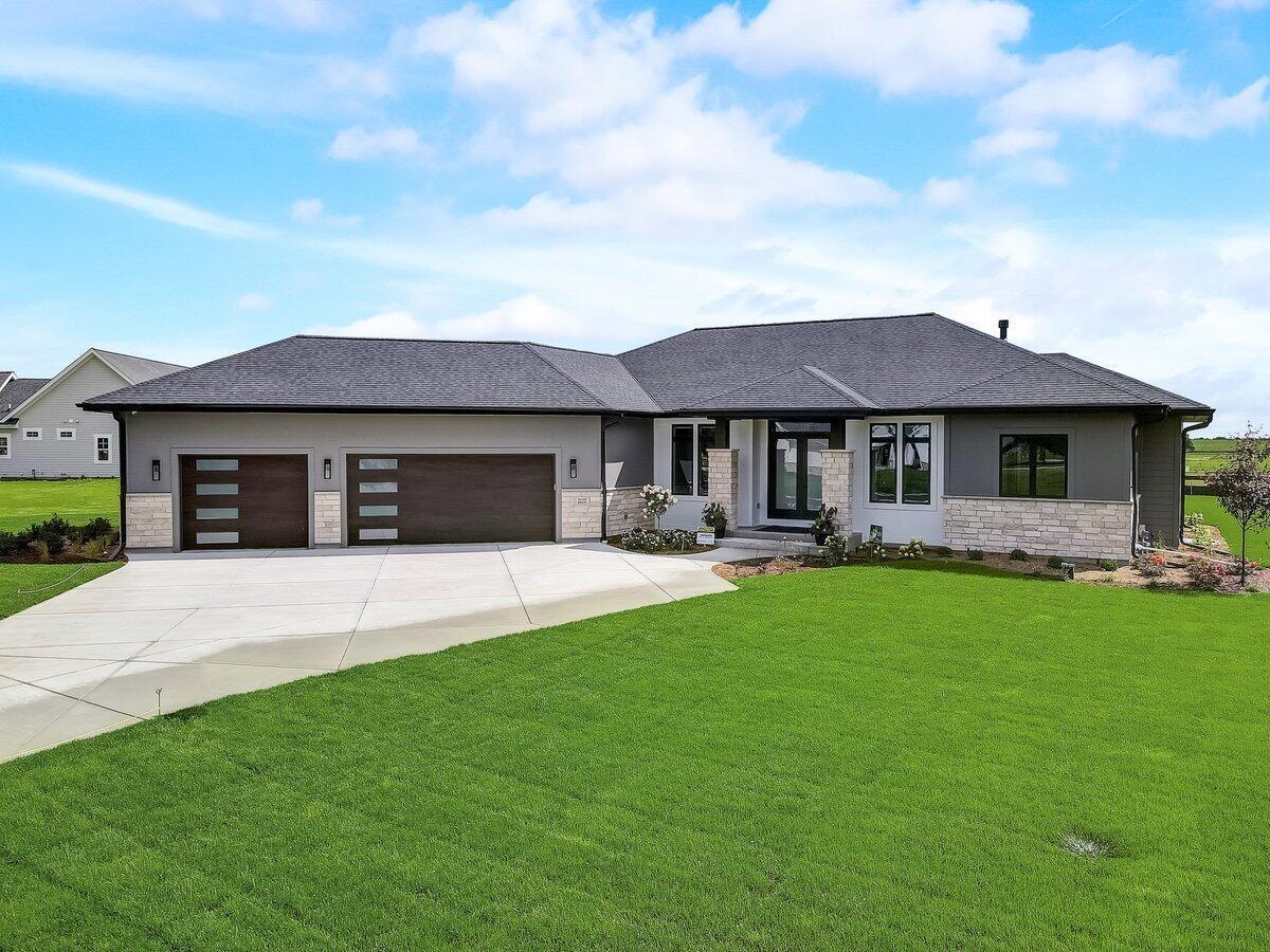 Wisconsin Lake Home for sale (MLS#: 1912814) at 12345 N East Shoreland Dr, in Mequon, Wisconsin. (1 of 31)