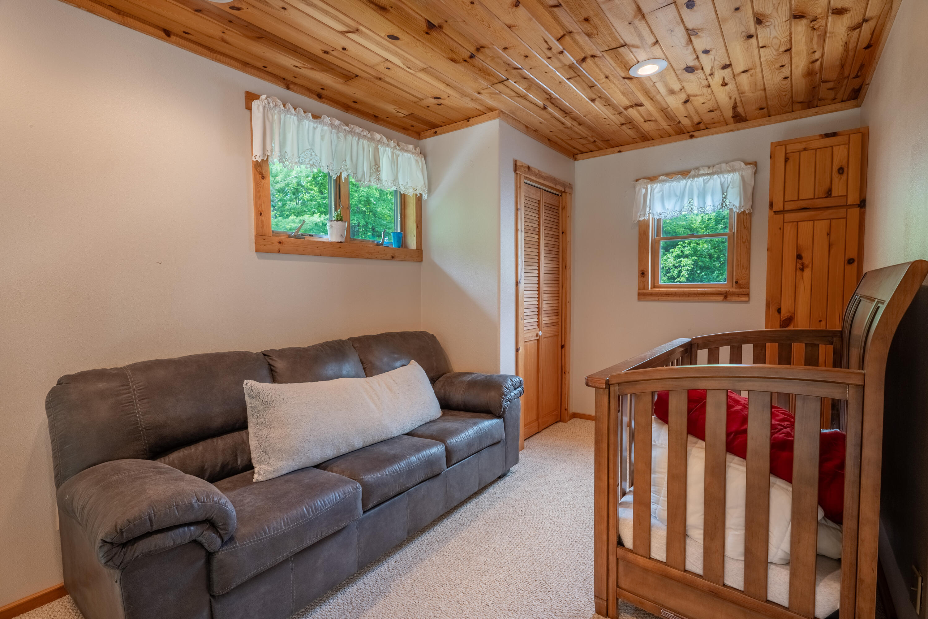 Wisconsin Lake Home for sale (MLS#: 1913265) at N627  Riviera Ave, in Dewhurst, Wisconsin. (21 of 41)