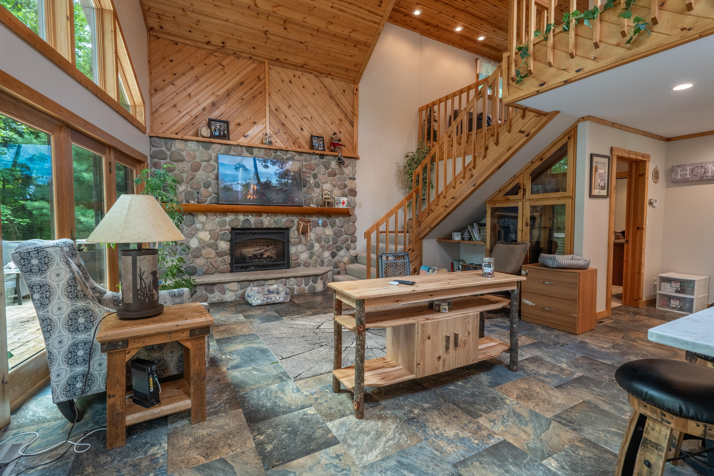 Wisconsin Lake Home for sale (MLS#: 1913265) at N627  Riviera Ave, in Dewhurst, Wisconsin. (9 of 41)