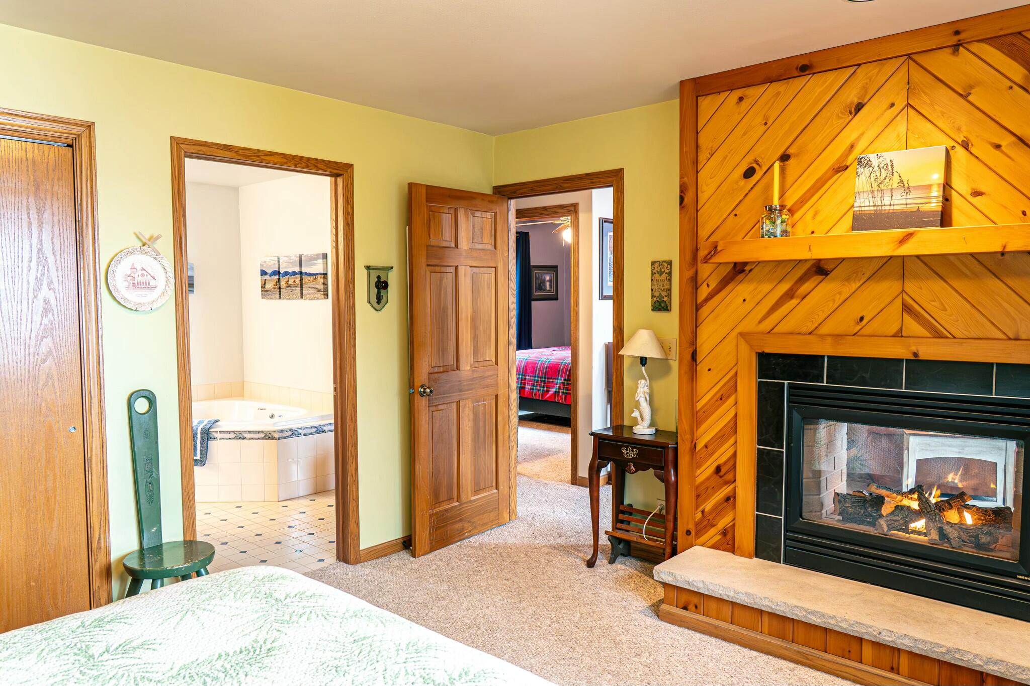 Wisconsin Lake Home for sale (MLS#: 1913346) at 11562  Waite Ln, in Crandon, Wisconsin. (11 of 49)