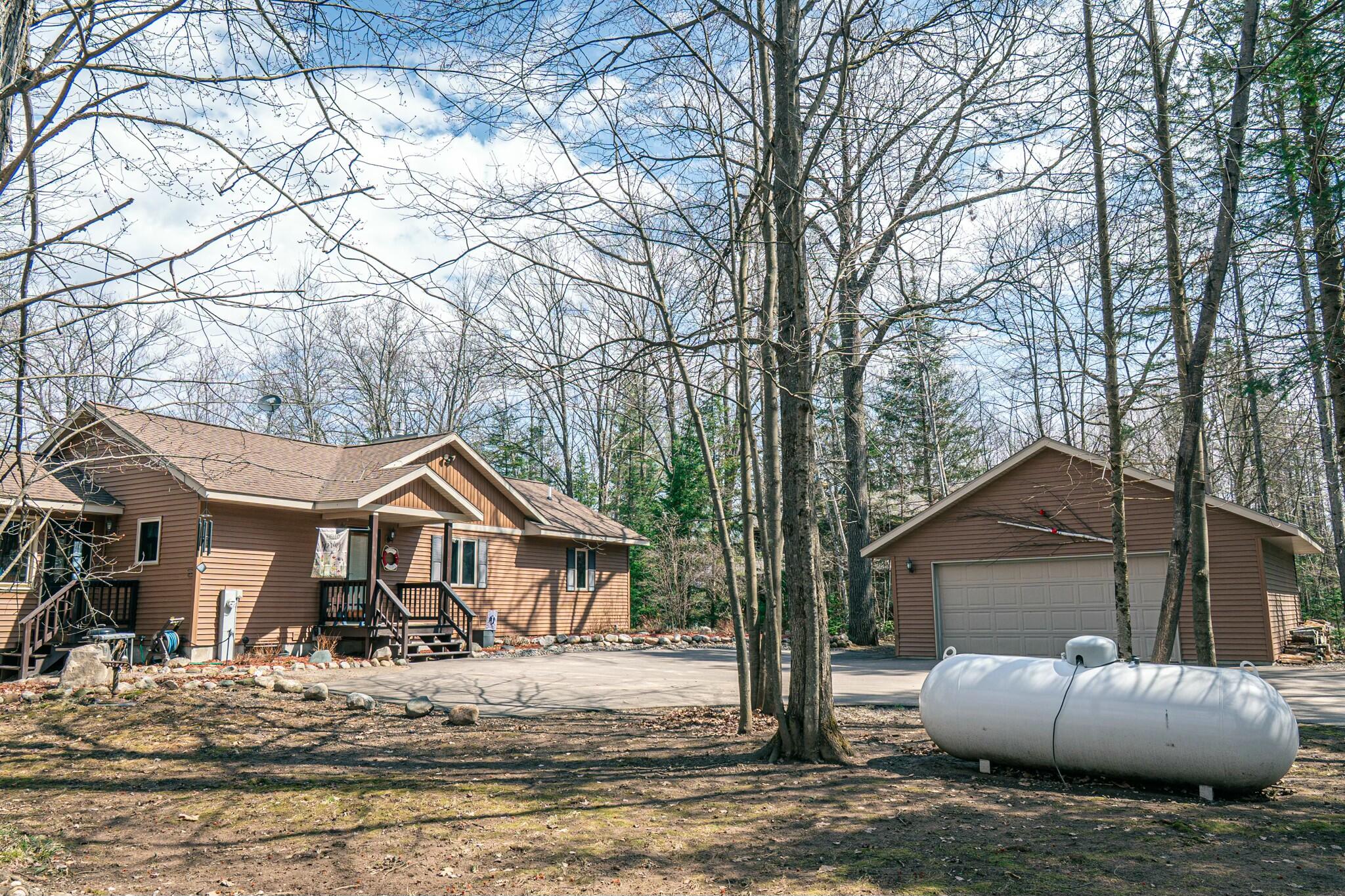 Wisconsin Lake Home for sale (MLS#: 1913346) at 11562  Waite Ln, in Crandon, Wisconsin. (20 of 49)
