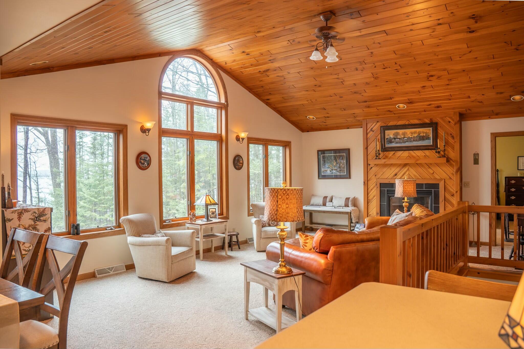 Wisconsin Lake Home for sale (MLS#: 1913346) at 11562  Waite Ln, in Crandon, Wisconsin. (4 of 49)