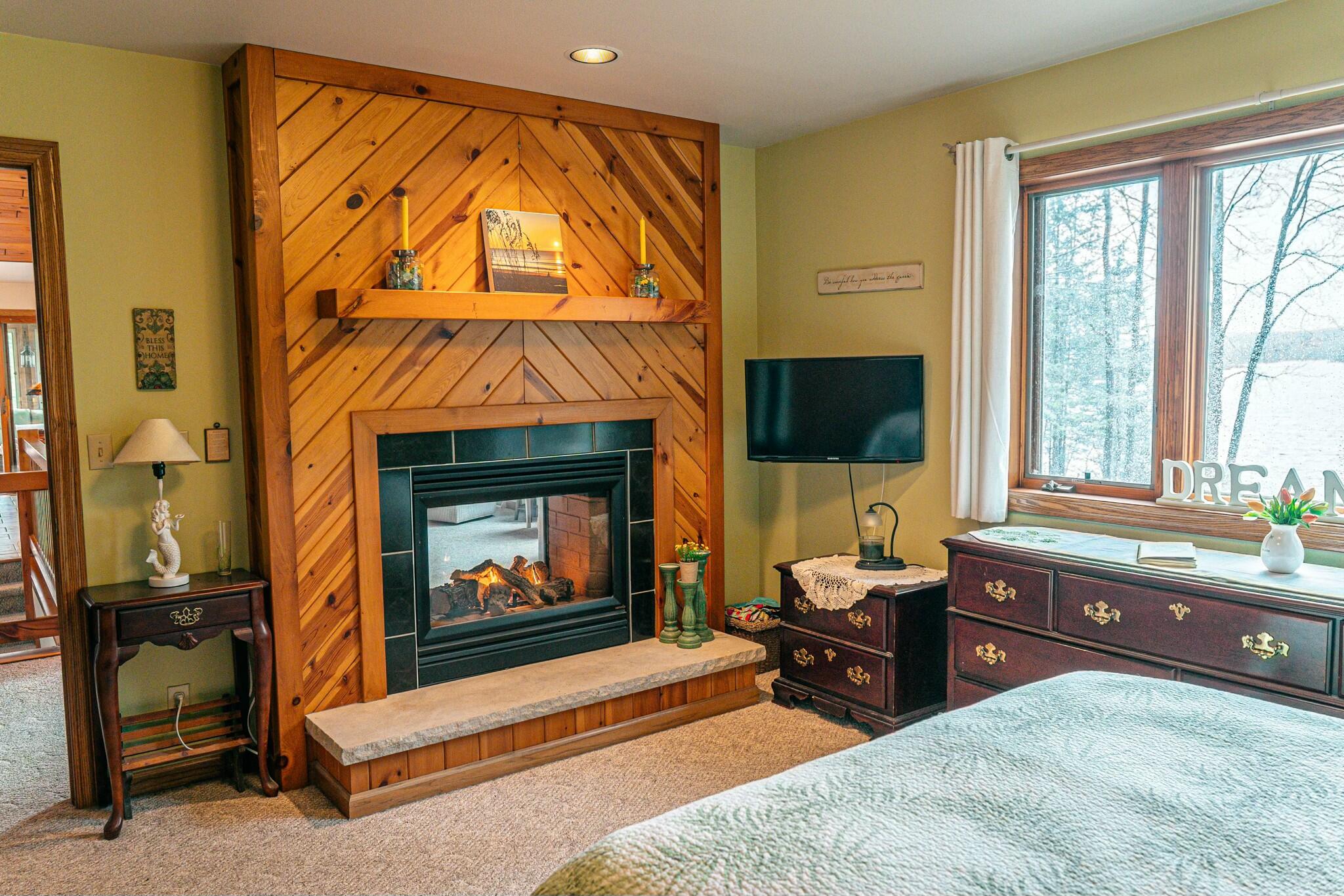 Wisconsin Lake Home for sale (MLS#: 1913346) at 11562  Waite Ln, in Crandon, Wisconsin. (33 of 49)