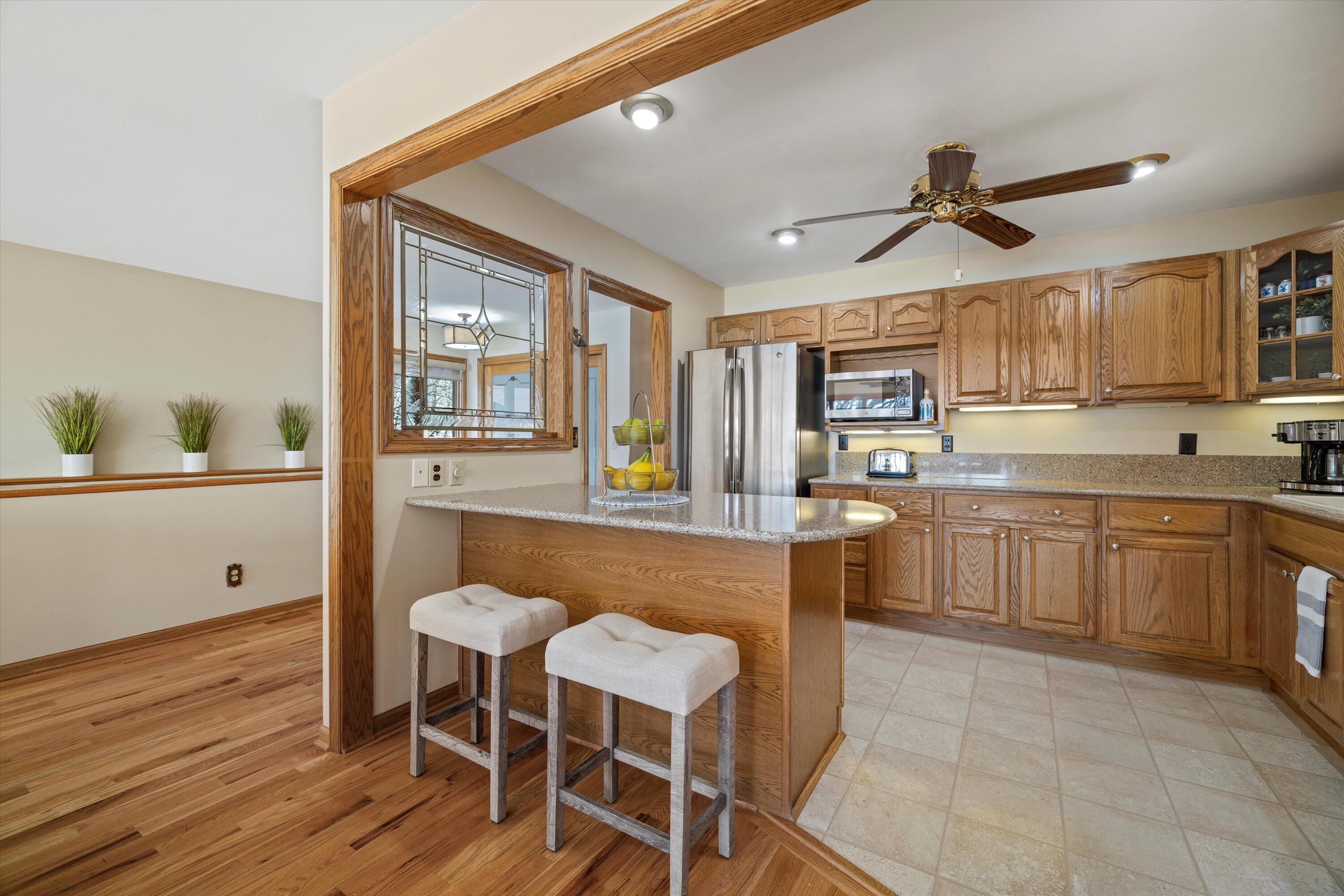 Wisconsin Lake Home for sale (MLS#: 1913685) at 1721 N Waterville Rd, in Summit, Wisconsin. (19 of 49)