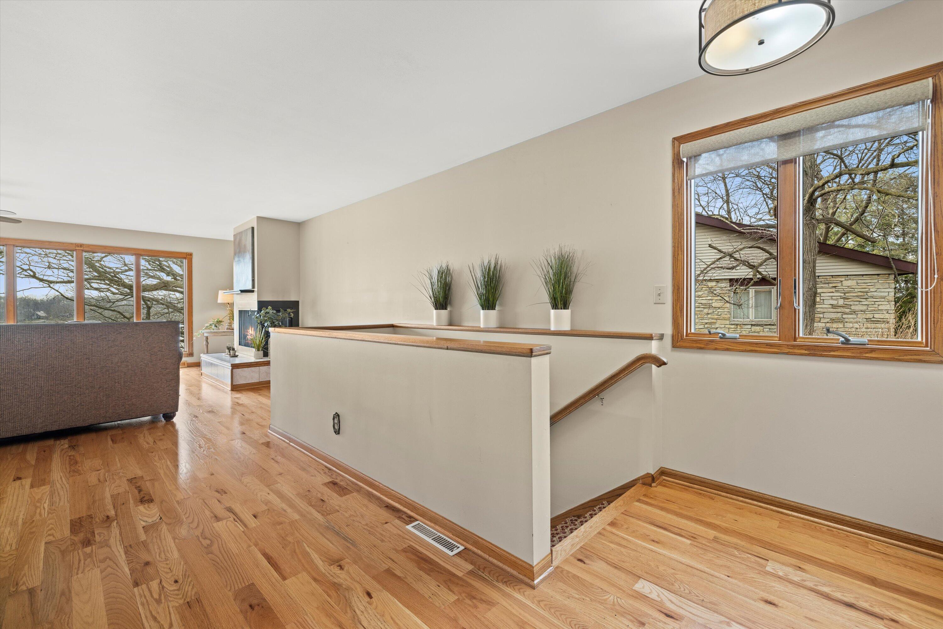 Wisconsin Lake Home for sale (MLS#: 1913685) at 1721 N Waterville Rd, in Summit, Wisconsin. (30 of 49)