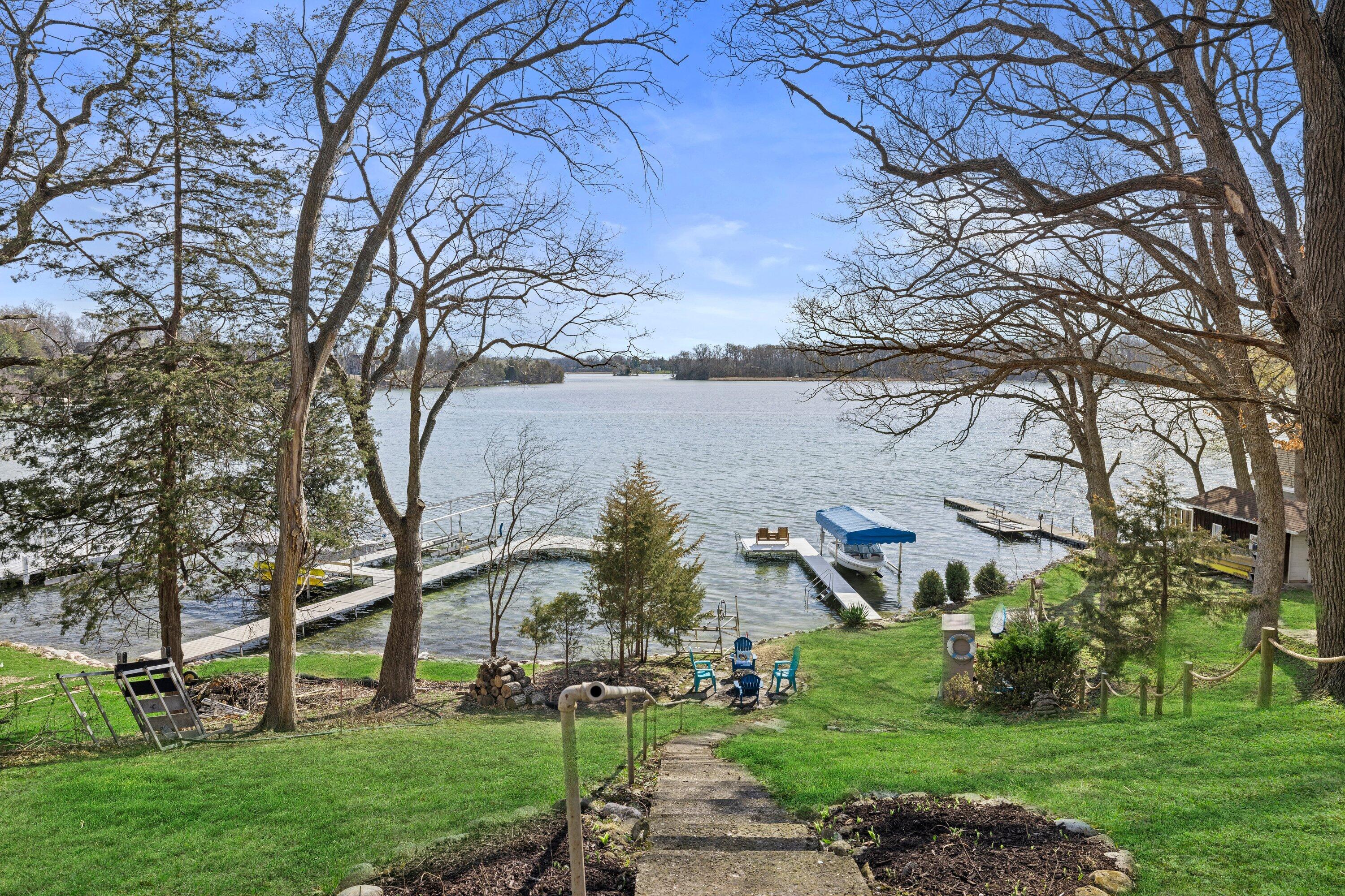 Wisconsin Lake Home for sale (MLS#: 1913685) at 1721 N Waterville Rd, in Summit, Wisconsin. (4 of 49)