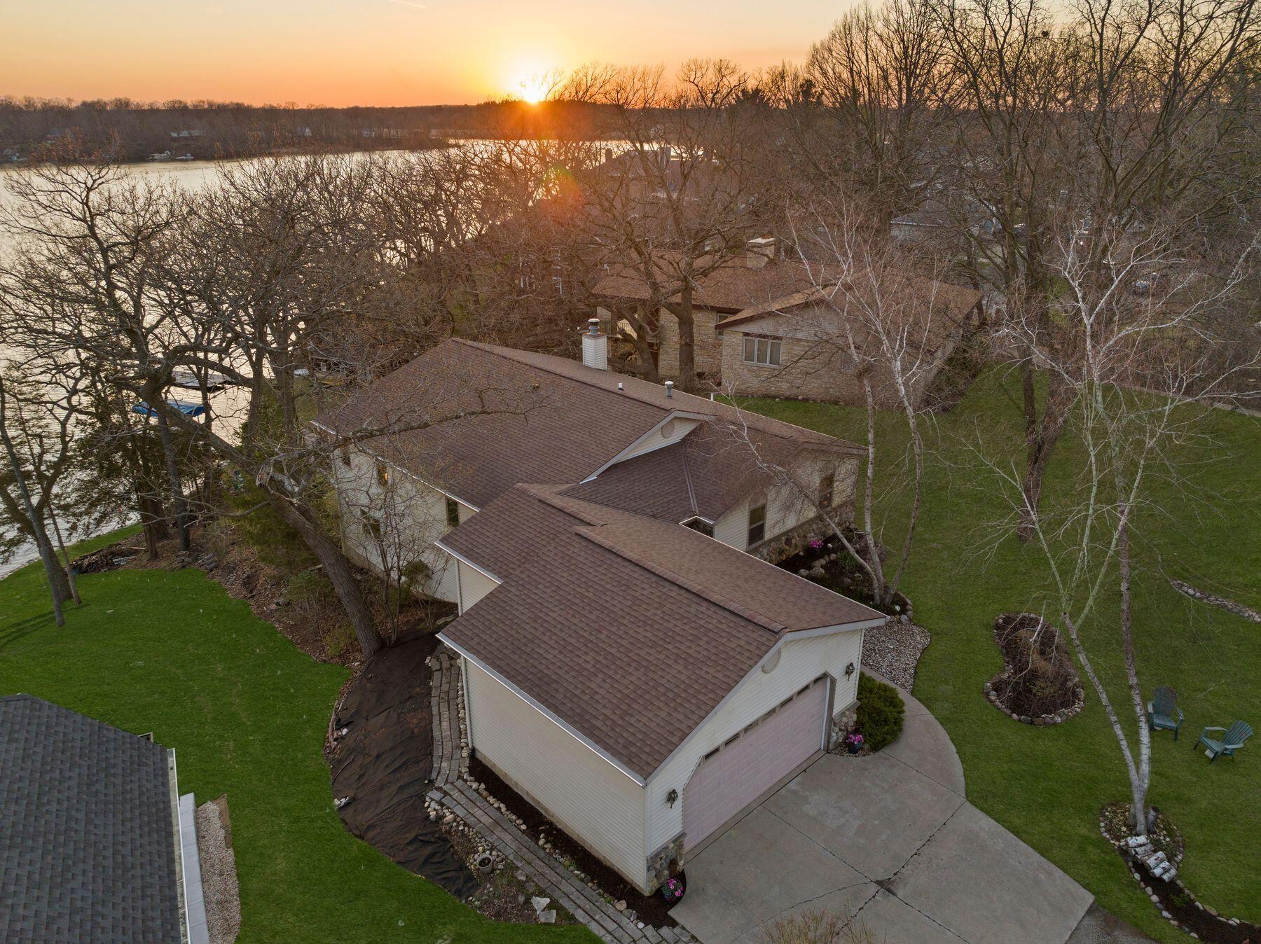 Wisconsin Lake Home for sale (MLS#: 1913685) at 1721 N Waterville Rd, in Summit, Wisconsin. (44 of 49)