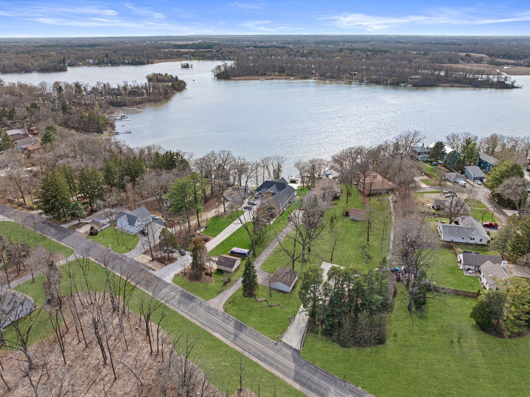 Wisconsin Lake Home for sale (MLS#: 1913685) at 1721 N Waterville Rd, in Summit, Wisconsin. (49 of 49)