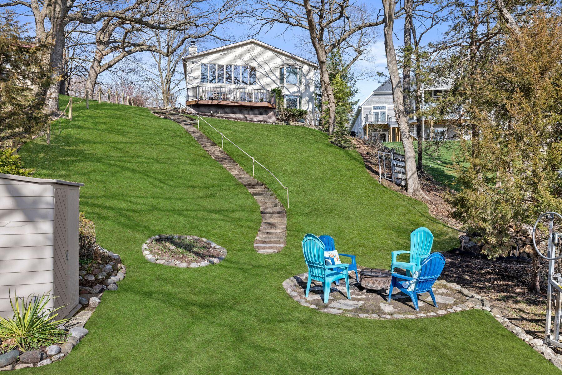 Wisconsin Lake Home for sale (MLS#: 1913685) at 1721 N Waterville Rd, in Summit, Wisconsin. (10 of 49)
