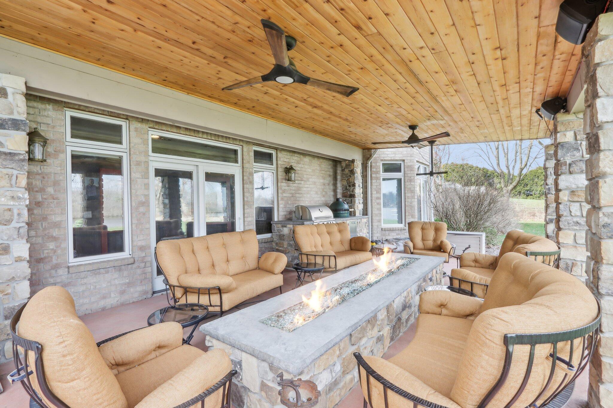 Wisconsin Lake Home for sale (MLS#: 1913896) at 5101  Riverside Rd, in Waterford, Wisconsin. (15 of 53)