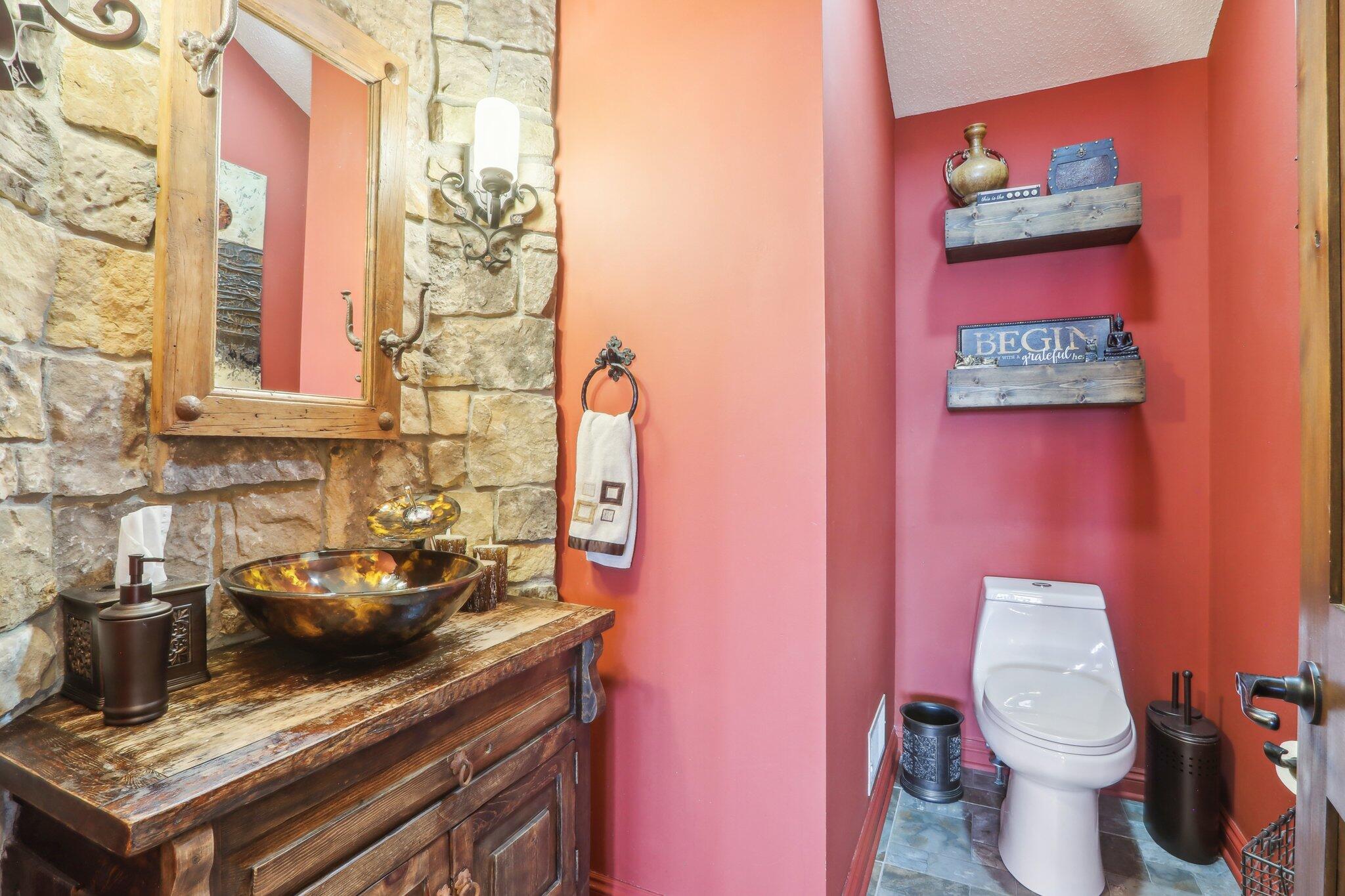 Wisconsin Lake Home for sale (MLS#: 1913896) at 5101  Riverside Rd, in Waterford, Wisconsin. (4 of 53)