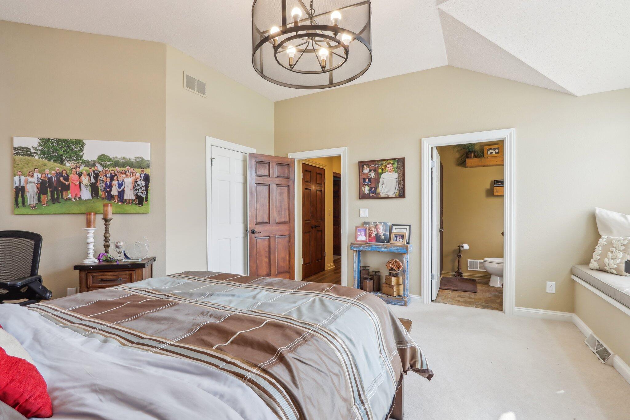 Wisconsin Lake Home for sale (MLS#: 1913896) at 5101  Riverside Rd, in Waterford, Wisconsin. (32 of 53)
