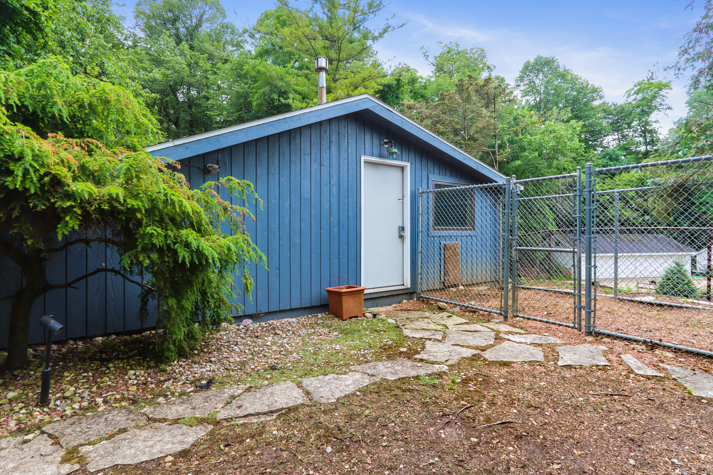 Wisconsin Lake Home for sale (MLS#: 1913963) at N7729  Laura Ln, in La Grange, Wisconsin. (36 of 68)
