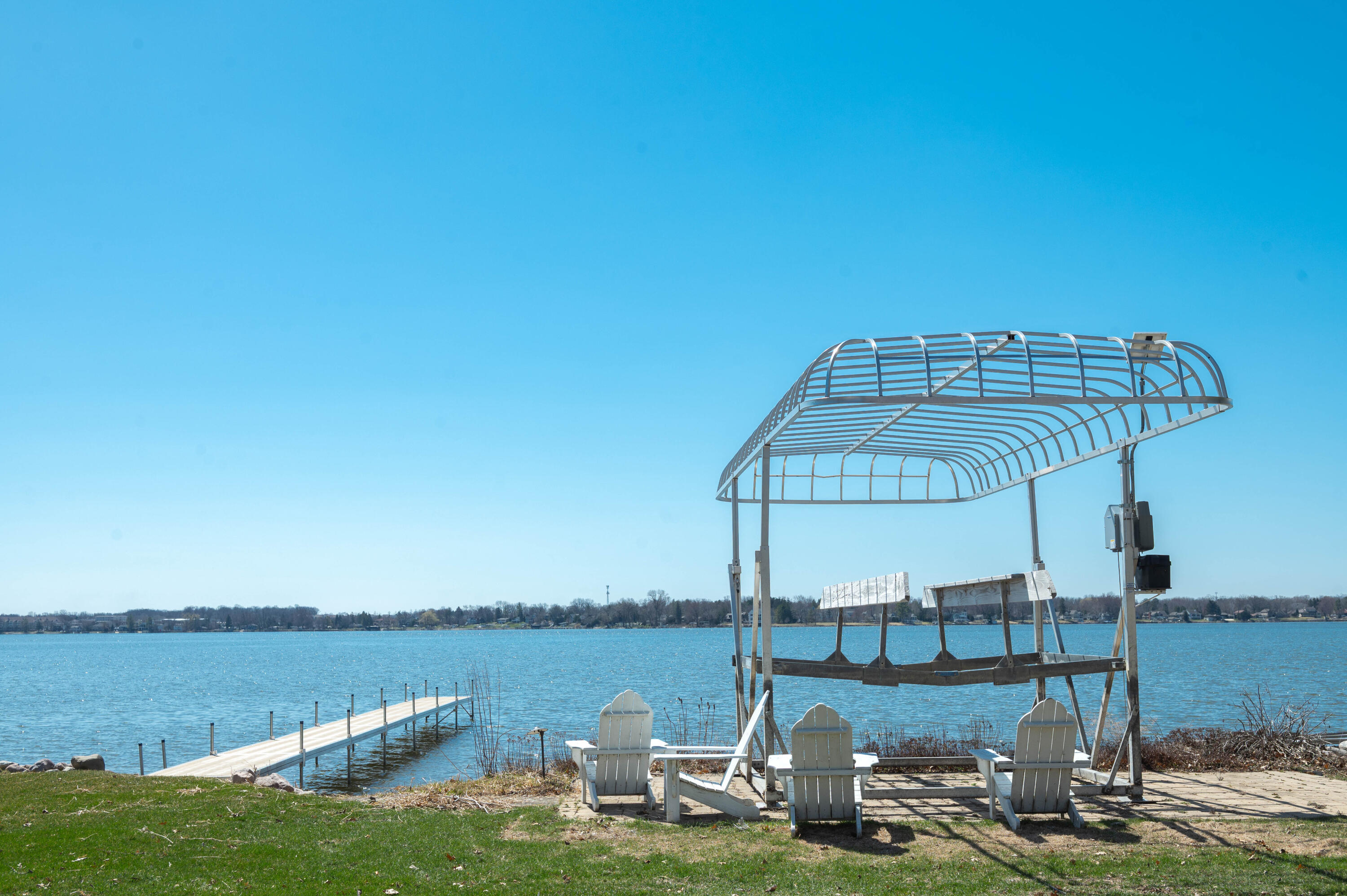 Wisconsin Lake Home for sale (MLS#: 1914017) at 314  Lac La Belle Dr, in Lac La Belle, Wisconsin. (18 of 49)