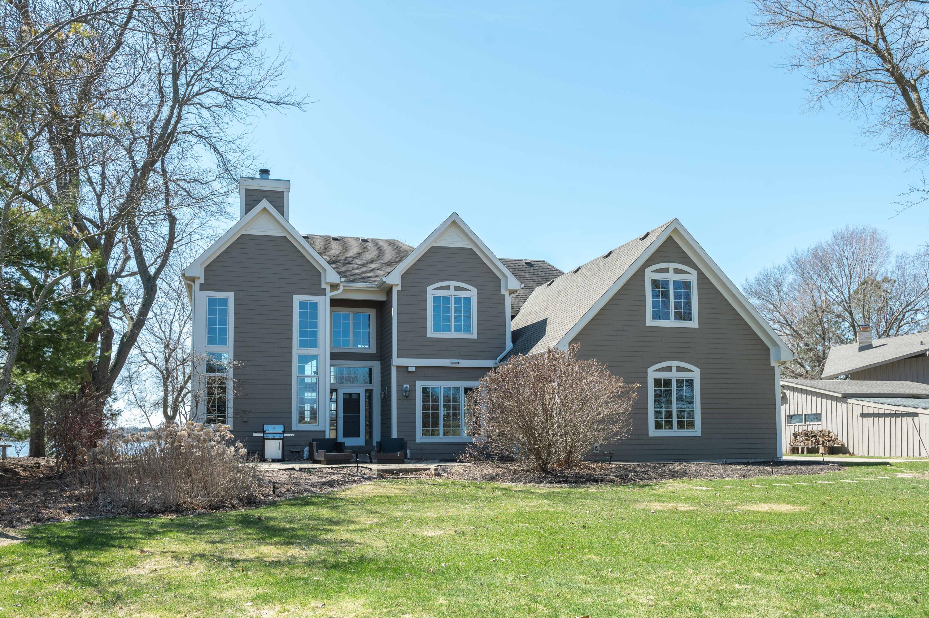 Wisconsin Lake Home for sale (MLS#: 1914017) at 314  Lac La Belle Dr, in Lac La Belle, Wisconsin. (30 of 49)