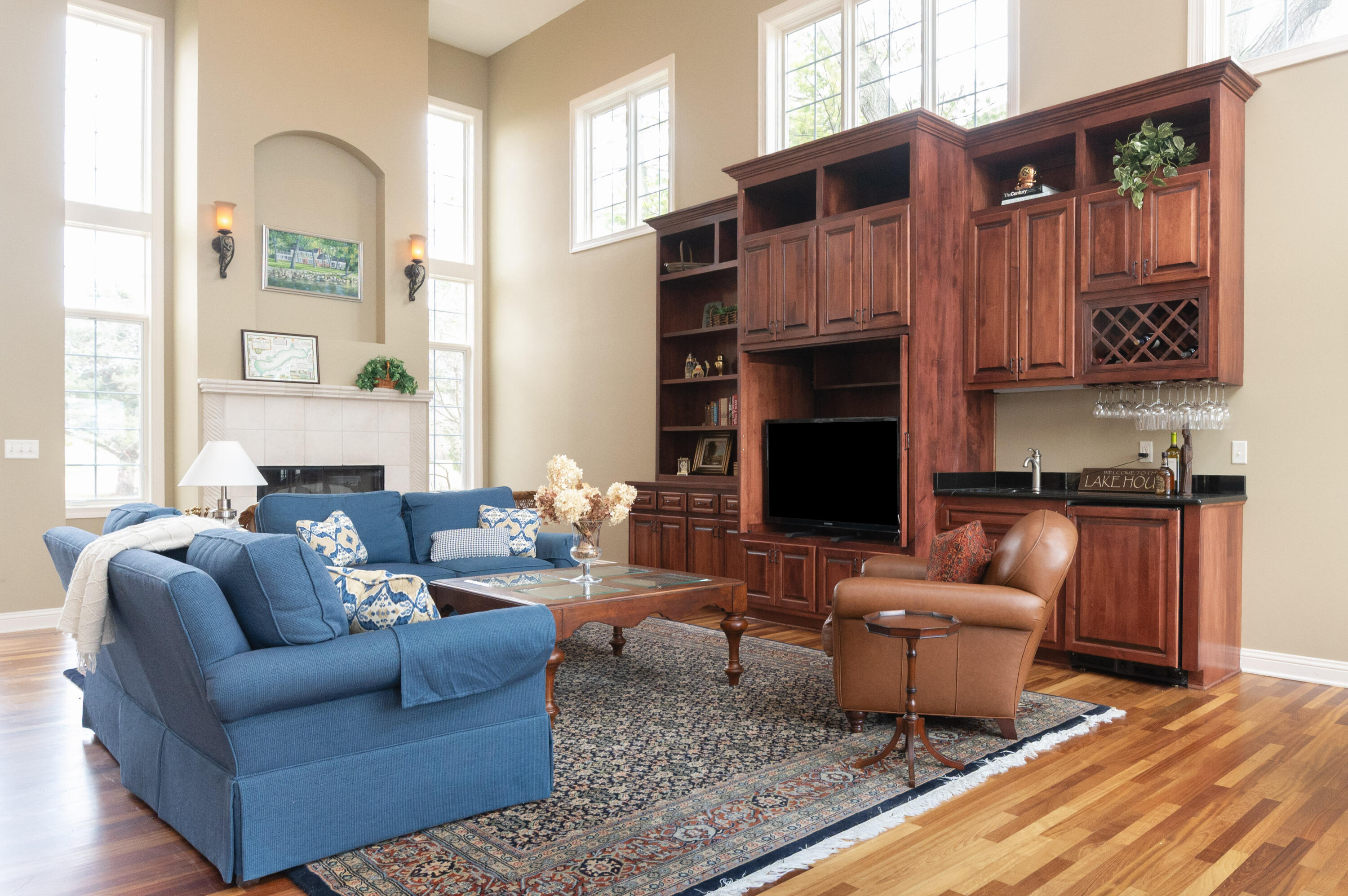 Wisconsin Lake Home for sale (MLS#: 1914017) at 314  Lac La Belle Dr, in Lac La Belle, Wisconsin. (36 of 49)