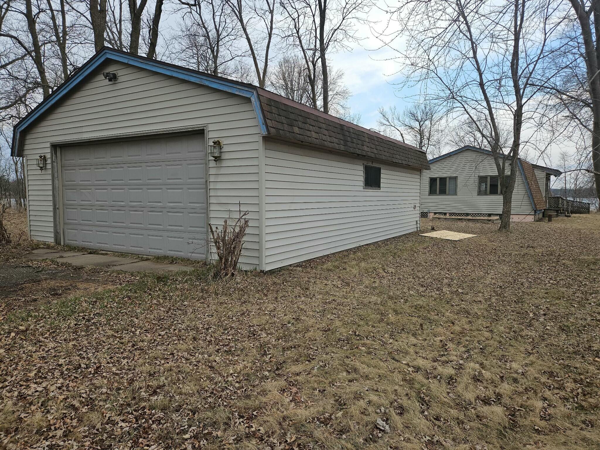 Wisconsin Lake Home for sale (MLS#: 1914257) at 2015  1/2 St, in Crystal Lake, Wisconsin. (13 of 14)