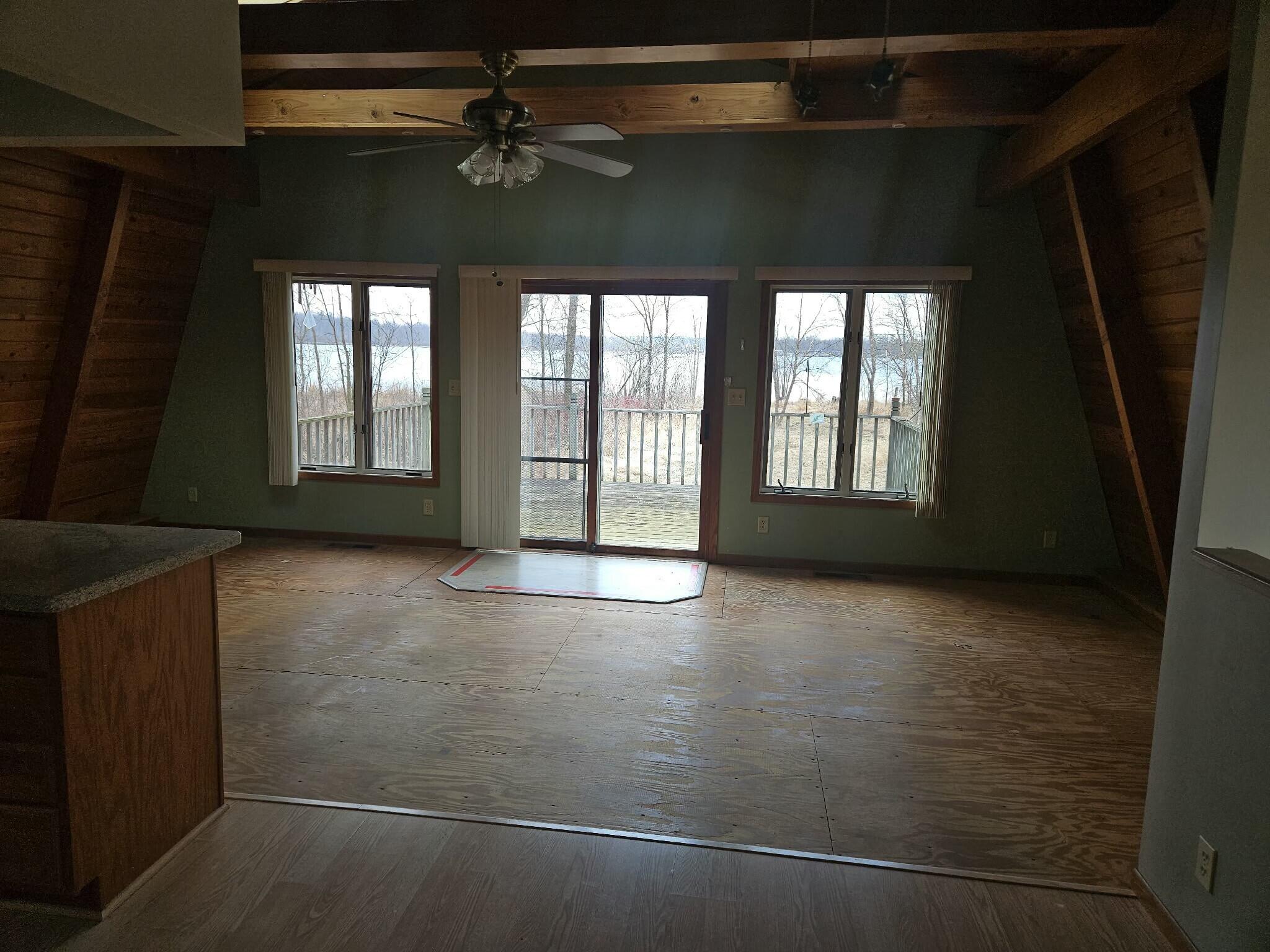 Wisconsin Lake Home for sale (MLS#: 1914257) at 2015  1/2 St, in Crystal Lake, Wisconsin. (4 of 14)
