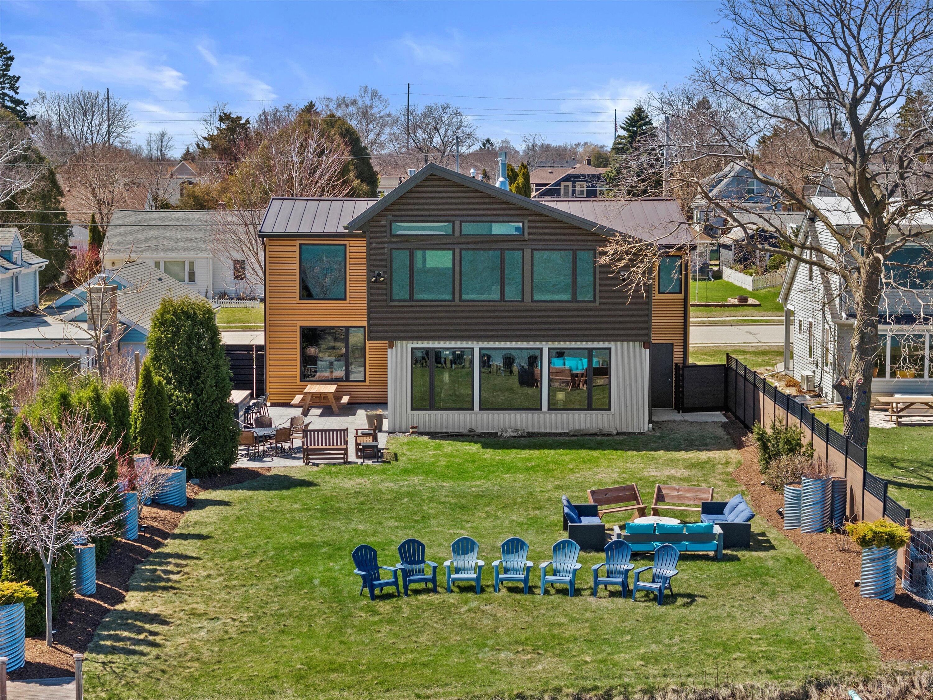 Wisconsin Lake Home for sale (MLS#: 1914314) at 2533  Lakeshore Dr, in Sheboygan, Wisconsin. (2 of 75)