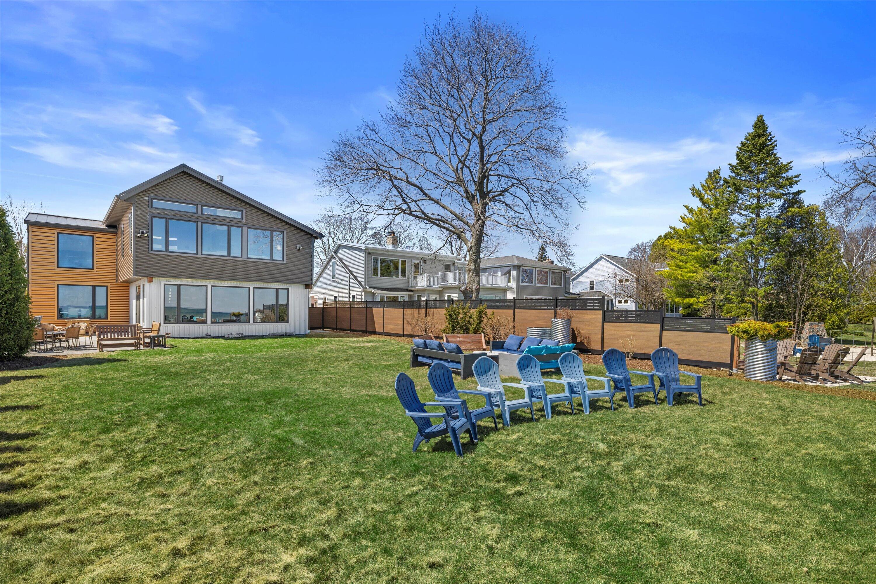Wisconsin Lake Home for sale (MLS#: 1914314) at 2533  Lakeshore Dr, in Sheboygan, Wisconsin. (62 of 75)