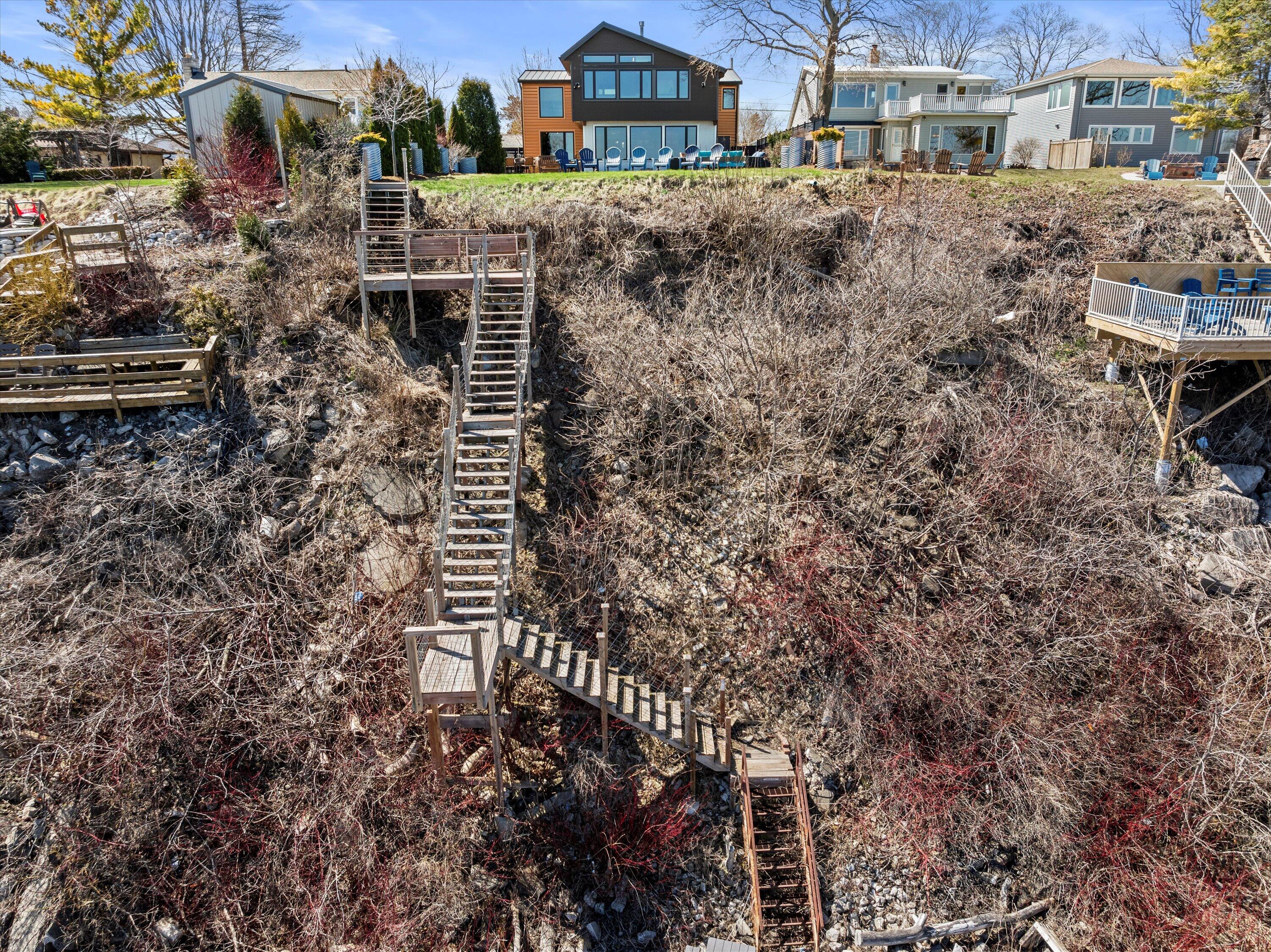 Wisconsin Lake Home for sale (MLS#: 1914314) at 2533  Lakeshore Dr, in Sheboygan, Wisconsin. (65 of 75)