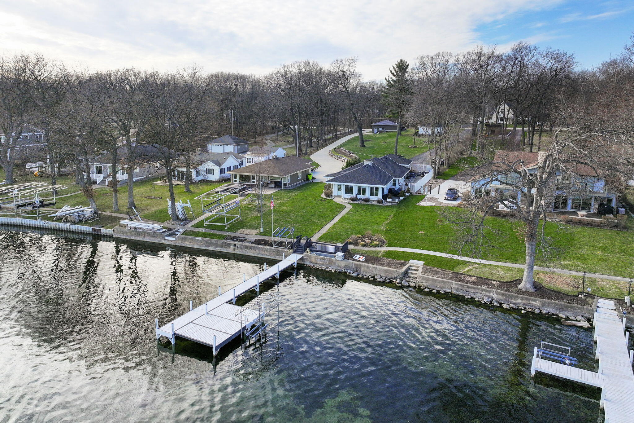 Wisconsin Lake Home for sale (MLS#: 1914732) at 2348  North Shore Dr, in Delavan, Wisconsin. (32 of 49)