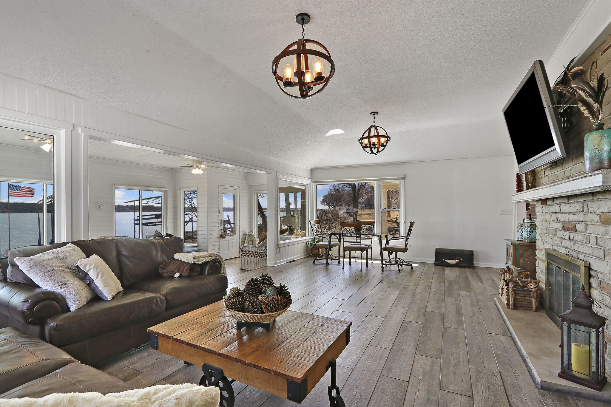 Wisconsin Lake Home for sale (MLS#: 1914732) at 2348  North Shore Dr, in Delavan, Wisconsin. (5 of 49)