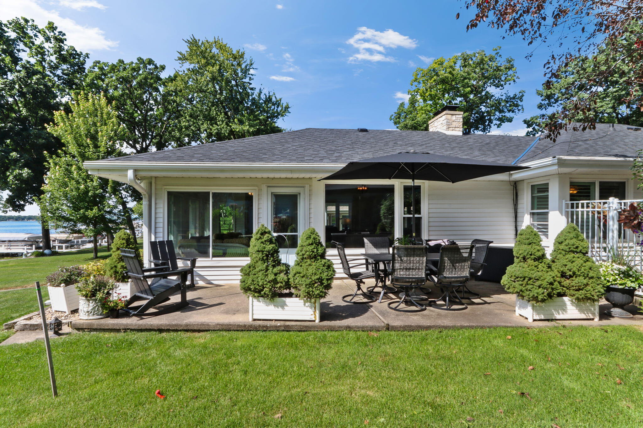 Wisconsin Lake Home for sale (MLS#: 1914732) at 2348  North Shore Dr, in Delavan, Wisconsin. (45 of 49)