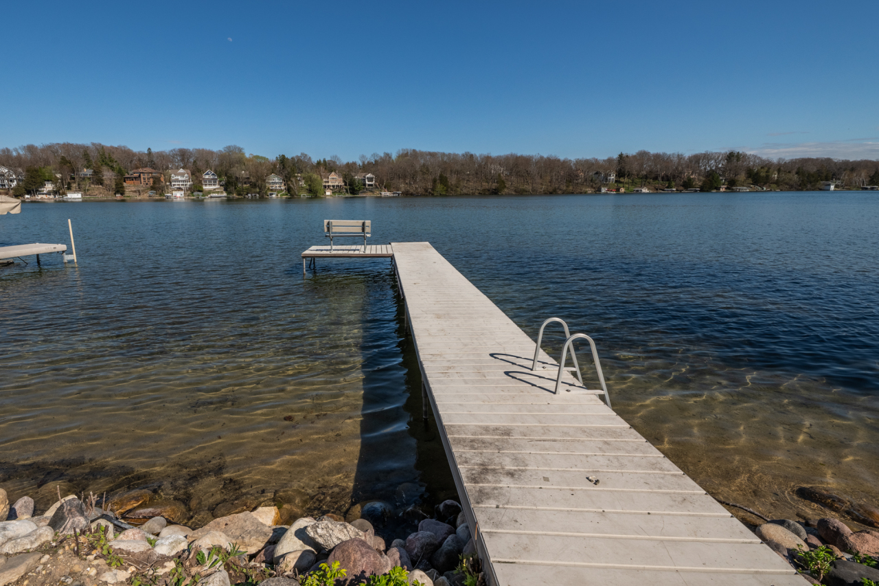 Wisconsin Lake Home for sale (MLS#: 1914770) at 6092 N Lake Dr, in West Bend, Wisconsin. (20 of 59)