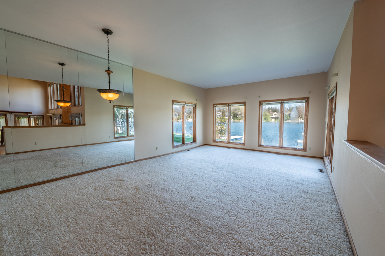 Wisconsin Lake Home for sale (MLS#: 1914770) at 6092 N Lake Dr, in West Bend, Wisconsin. (46 of 59)