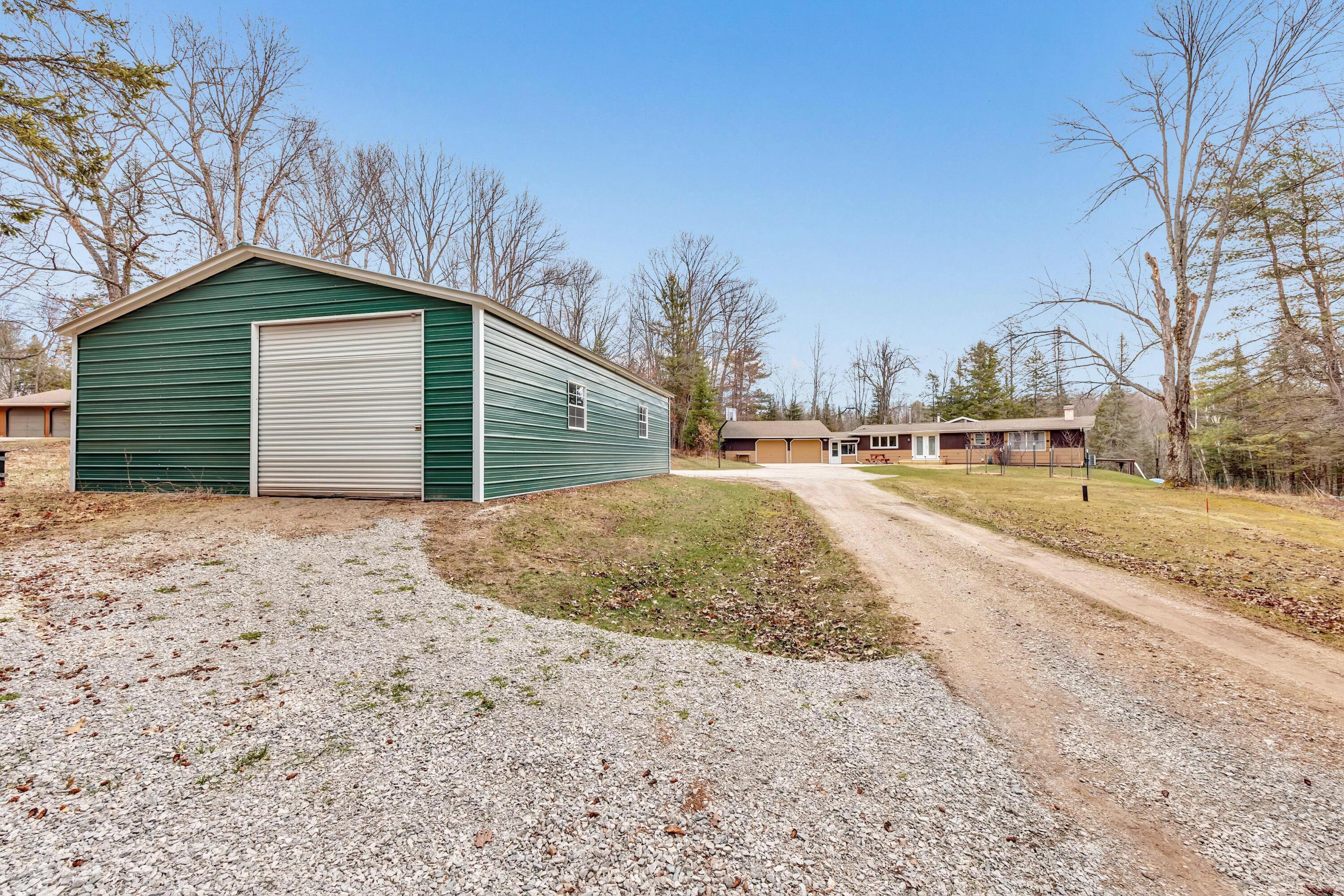 Wisconsin Lake Home for sale (MLS#: 1914778) at N11598  Kosir Ln, in Silver Cliff, Wisconsin. (3 of 32)