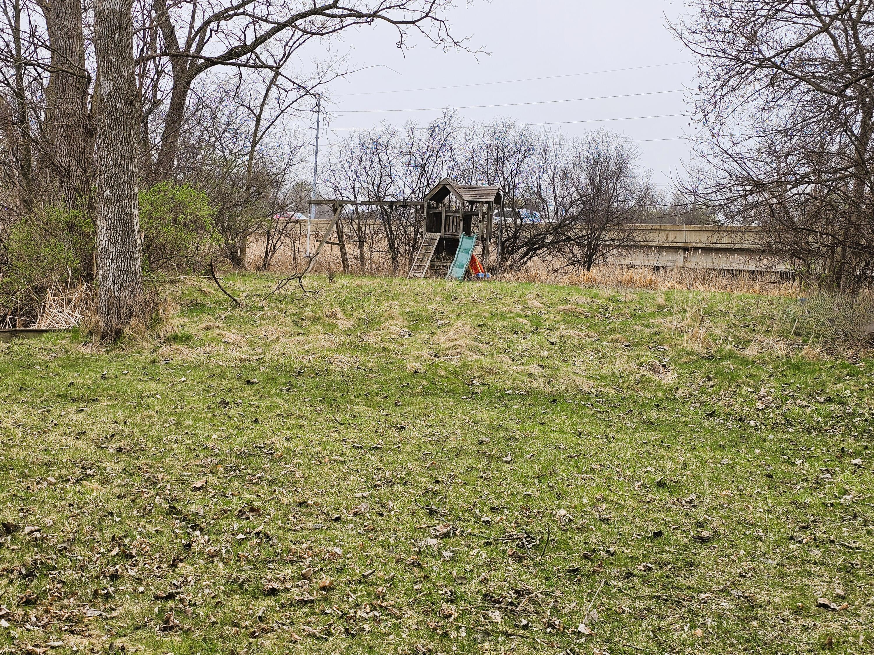 Wisconsin Lake Home for sale (MLS#: 1914839) at 1835 N Davies Dr, in Summit, Wisconsin. (7 of 32)