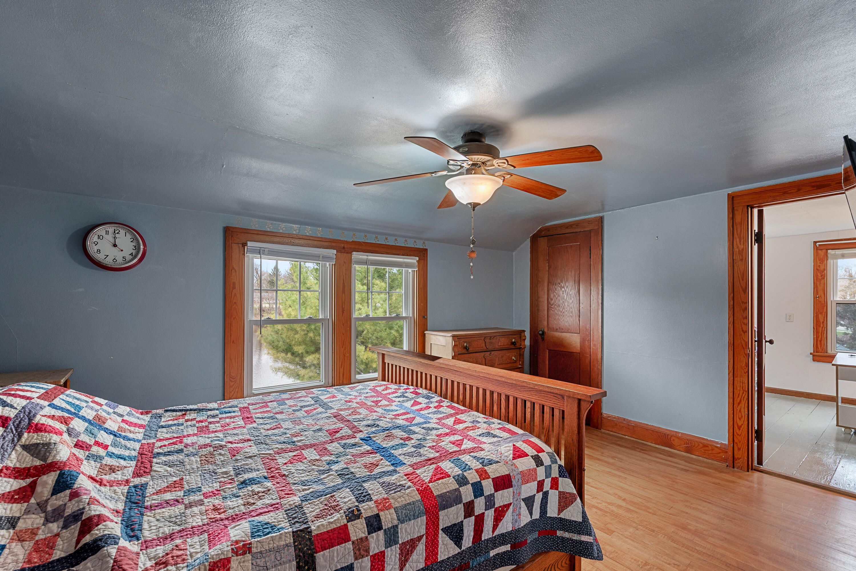 Wisconsin Lake Home for sale (MLS#: 1914945) at 507 E Main St, in Palmyra, Wisconsin. (17 of 31)
