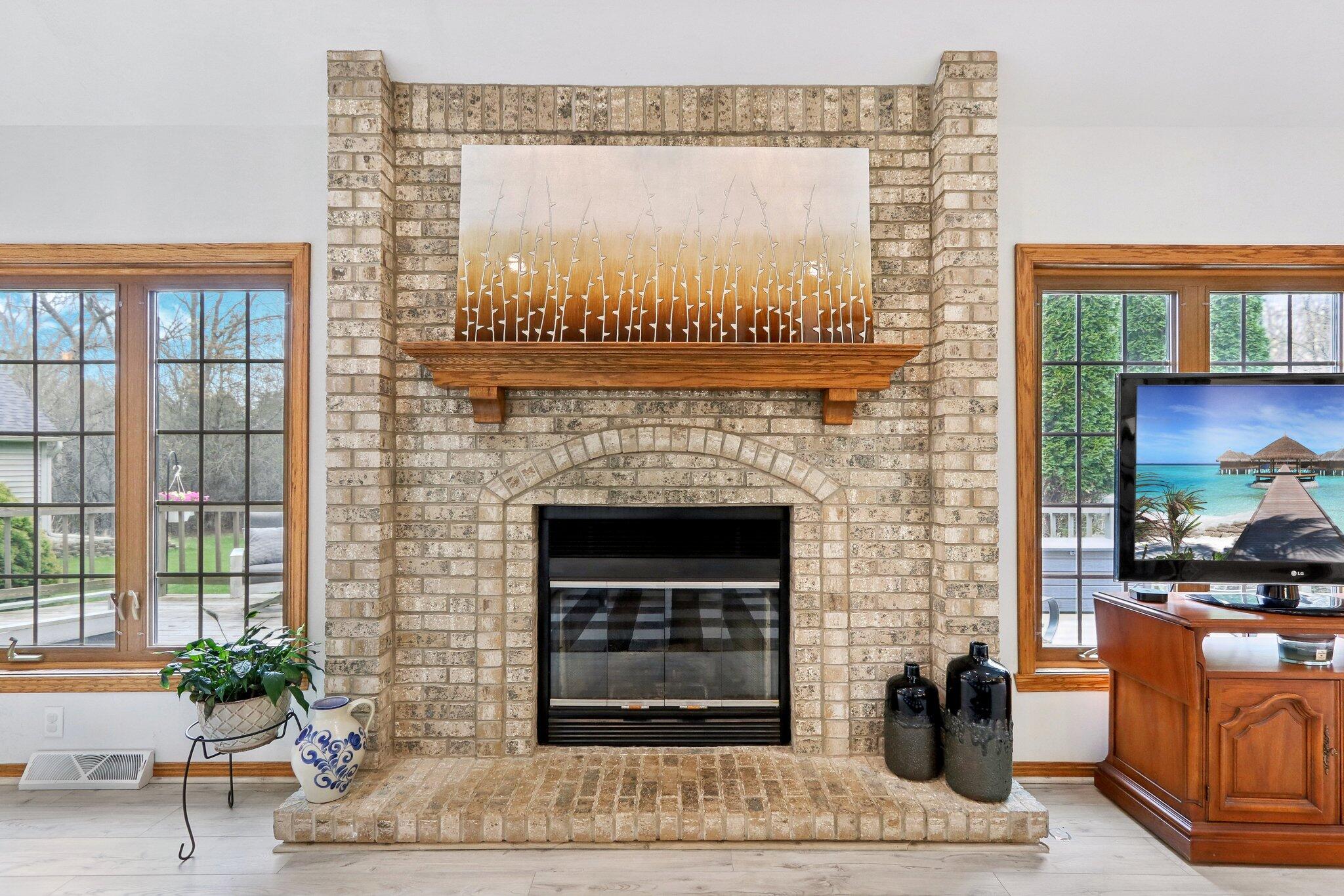 Wisconsin Lake Home for sale (MLS#: 1914961) at N62W38169  Westwinds Ct, in Oconomowoc, Wisconsin. (16 of 63)