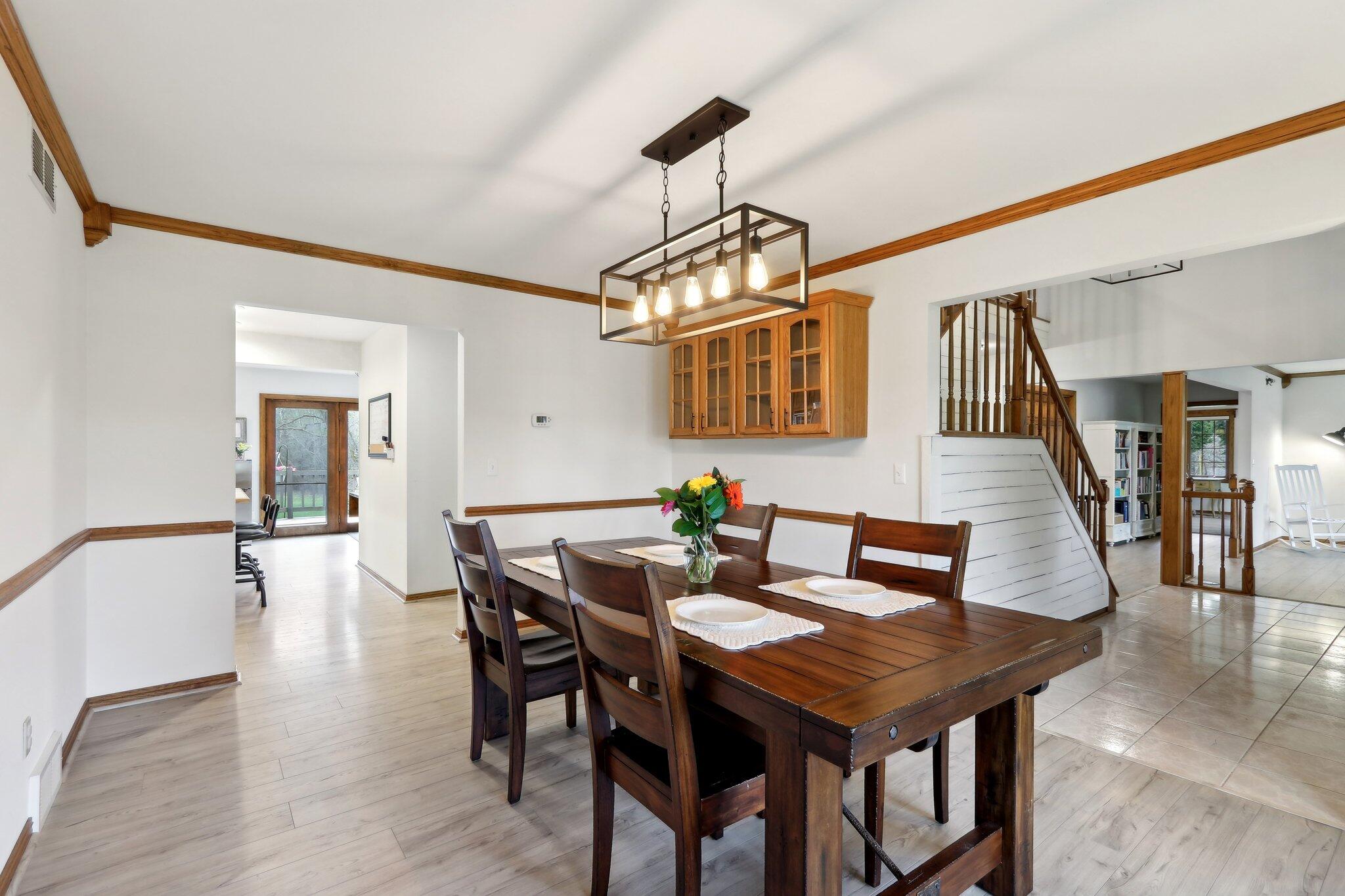 Wisconsin Lake Home for sale (MLS#: 1914961) at N62W38169  Westwinds Ct, in Oconomowoc, Wisconsin. (18 of 63)