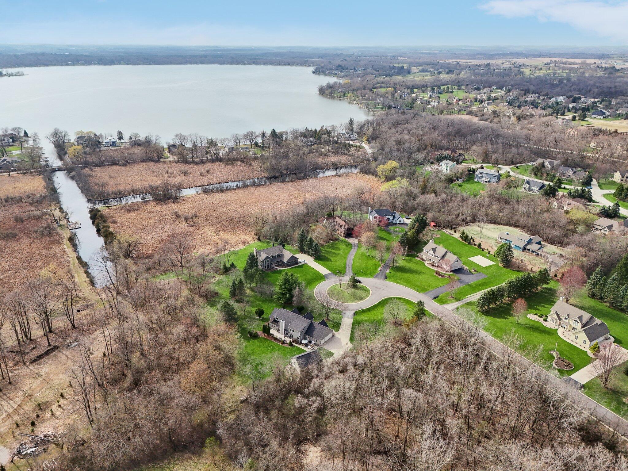 Wisconsin Lake Home for sale (MLS#: 1914961) at N62W38169  Westwinds Ct, in Oconomowoc, Wisconsin. (3 of 63)