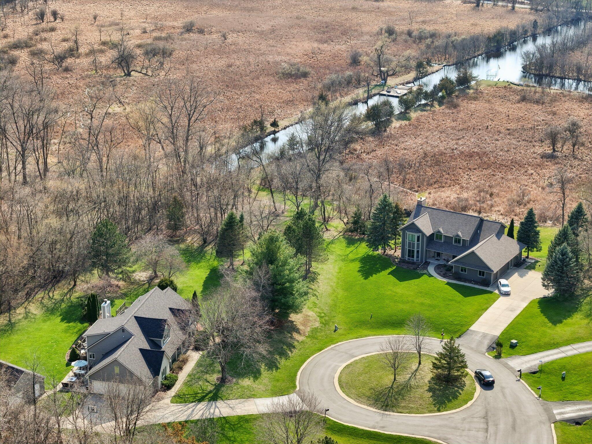 Wisconsin Lake Home for sale (MLS#: 1914961) at N62W38169  Westwinds Ct, in Oconomowoc, Wisconsin. (5 of 63)