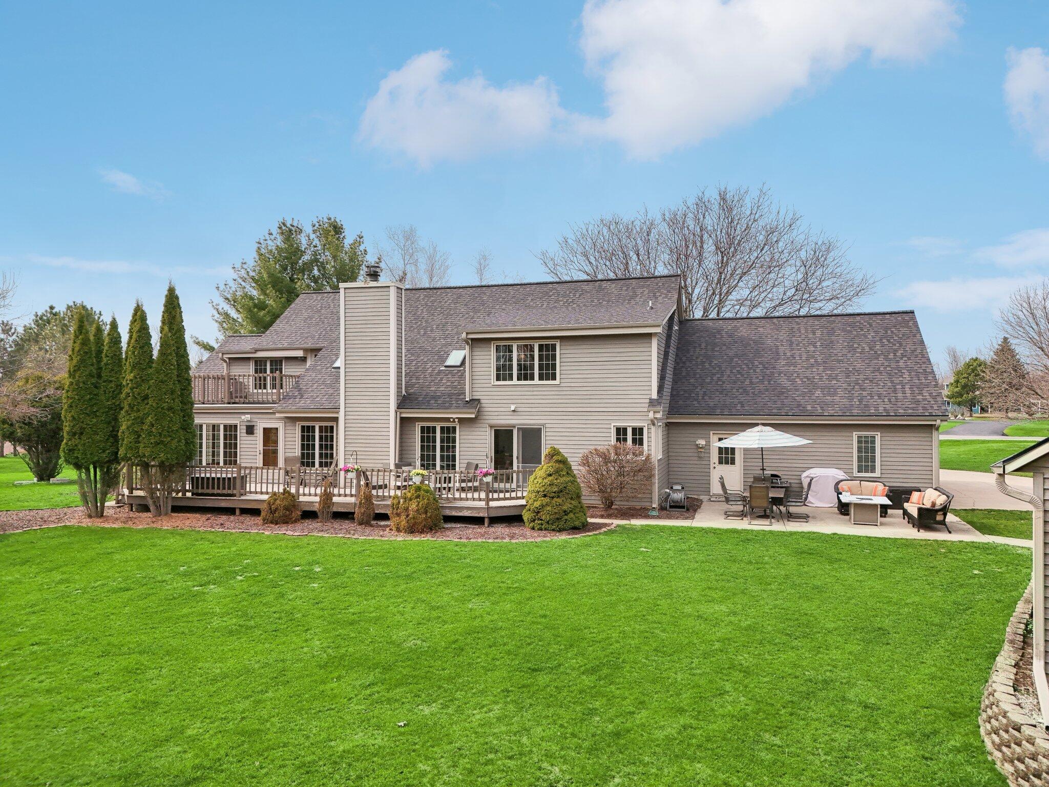 Wisconsin Lake Home for sale (MLS#: 1914961) at N62W38169  Westwinds Ct, in Oconomowoc, Wisconsin. (8 of 63)