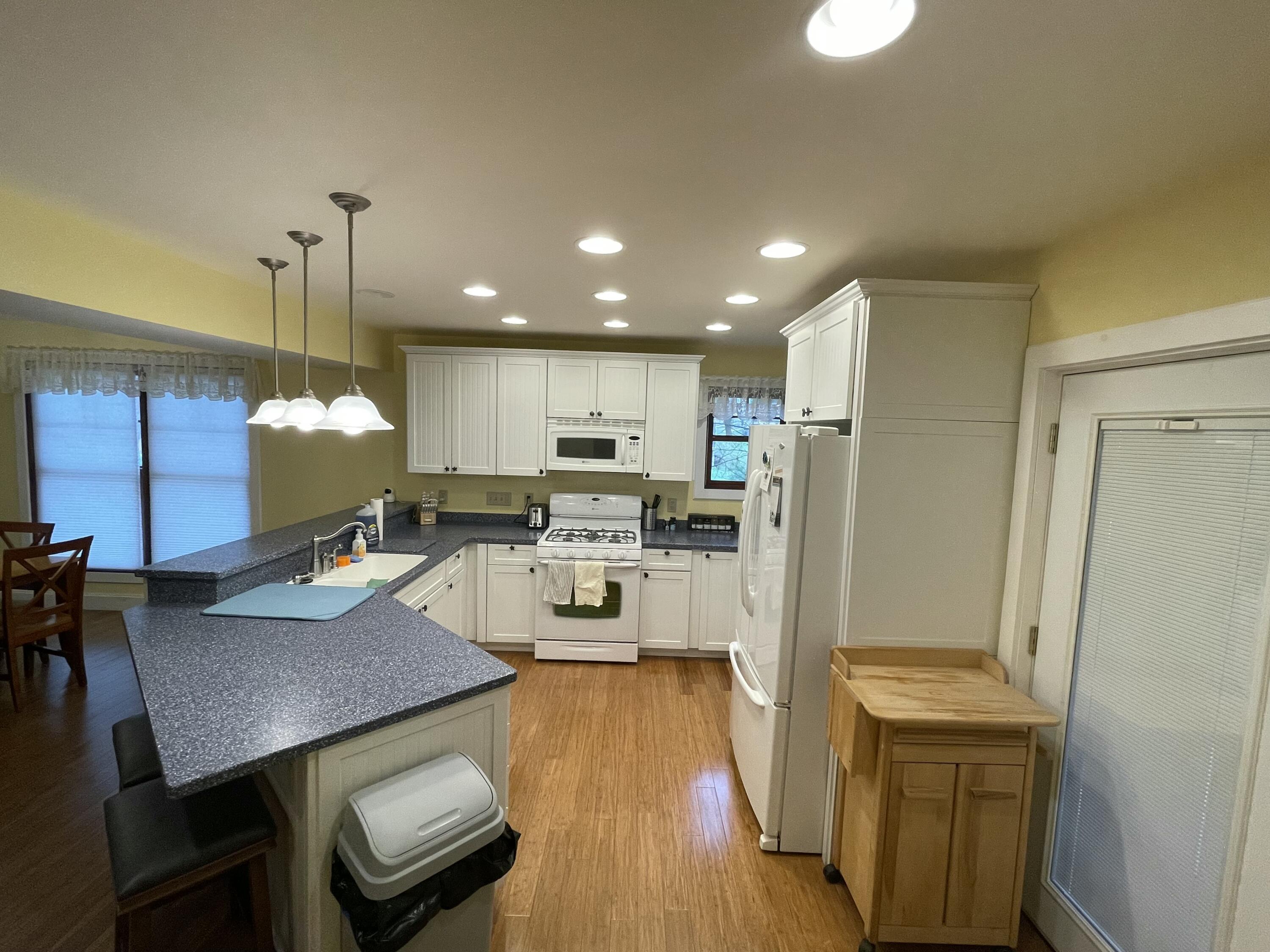 Wisconsin Lake Home for sale (MLS#: 1915051) at W13490  Czech Dr, in Coloma, Wisconsin. (5 of 20)