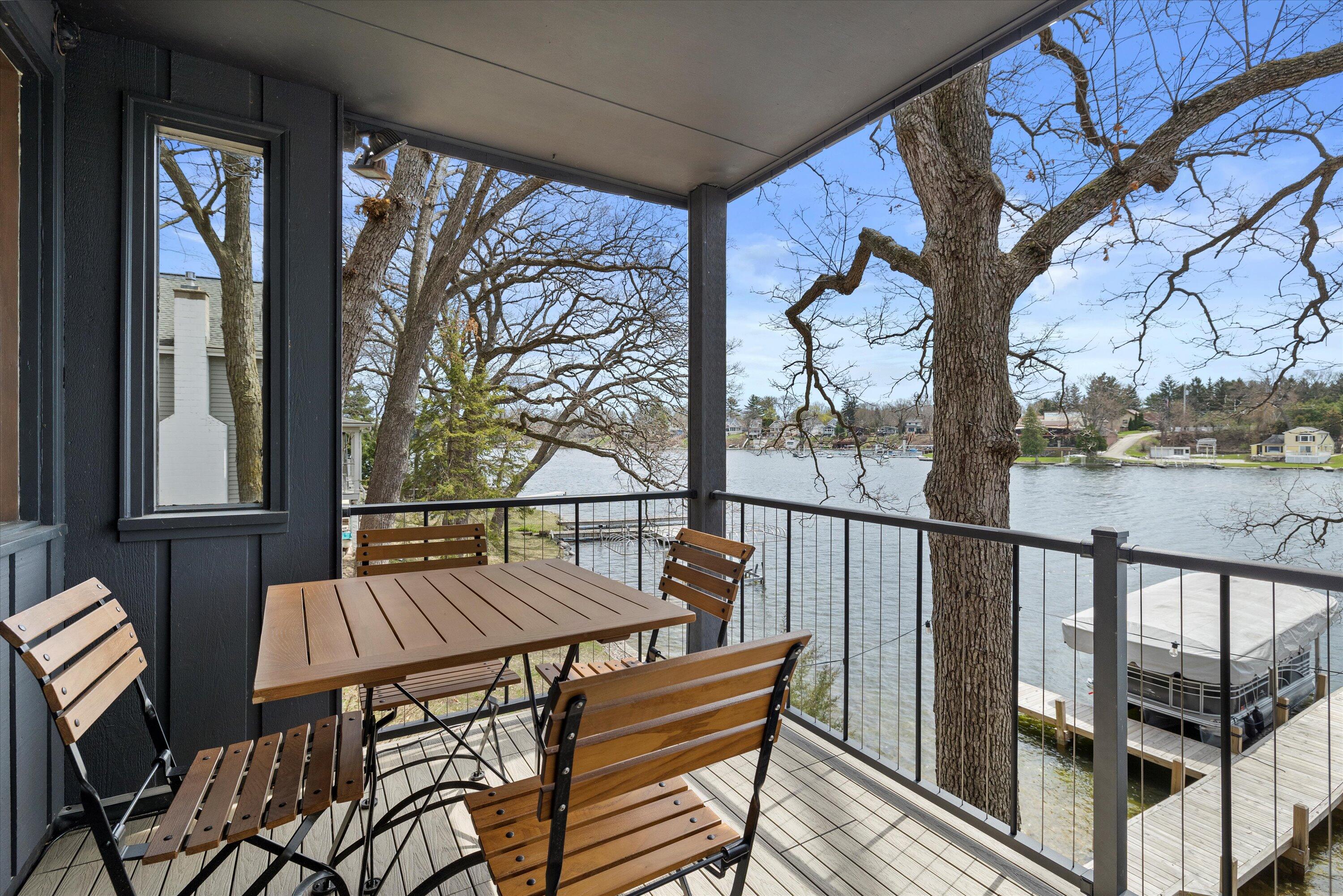 Wisconsin Lake Home for sale (MLS#: 1915174) at N53W34945  Road B -, in Oconomowoc, Wisconsin. (15 of 102)
