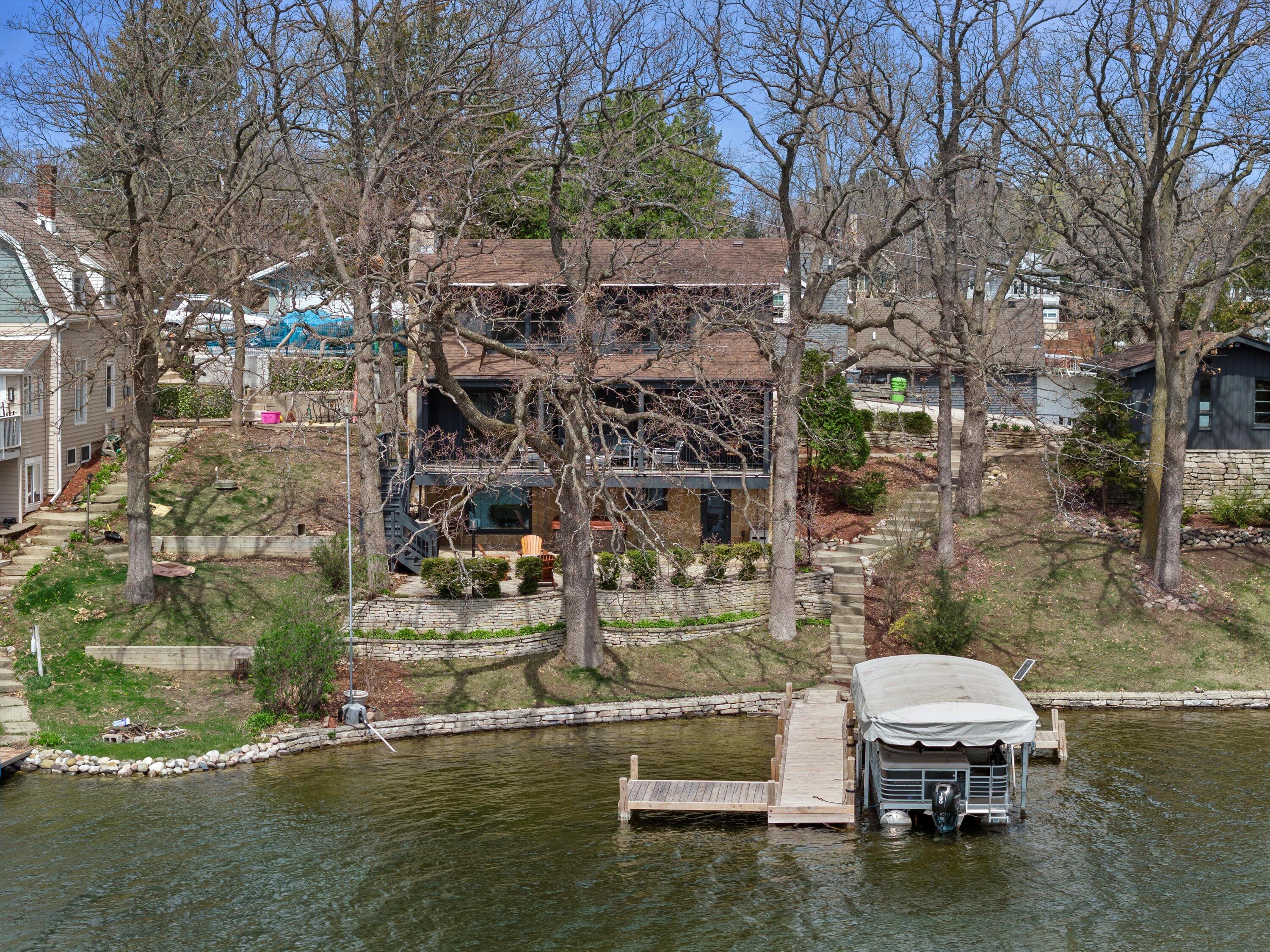 Wisconsin Lake Home for sale (MLS#: 1915174) at N53W34945  Road B -, in Oconomowoc, Wisconsin. (23 of 102)