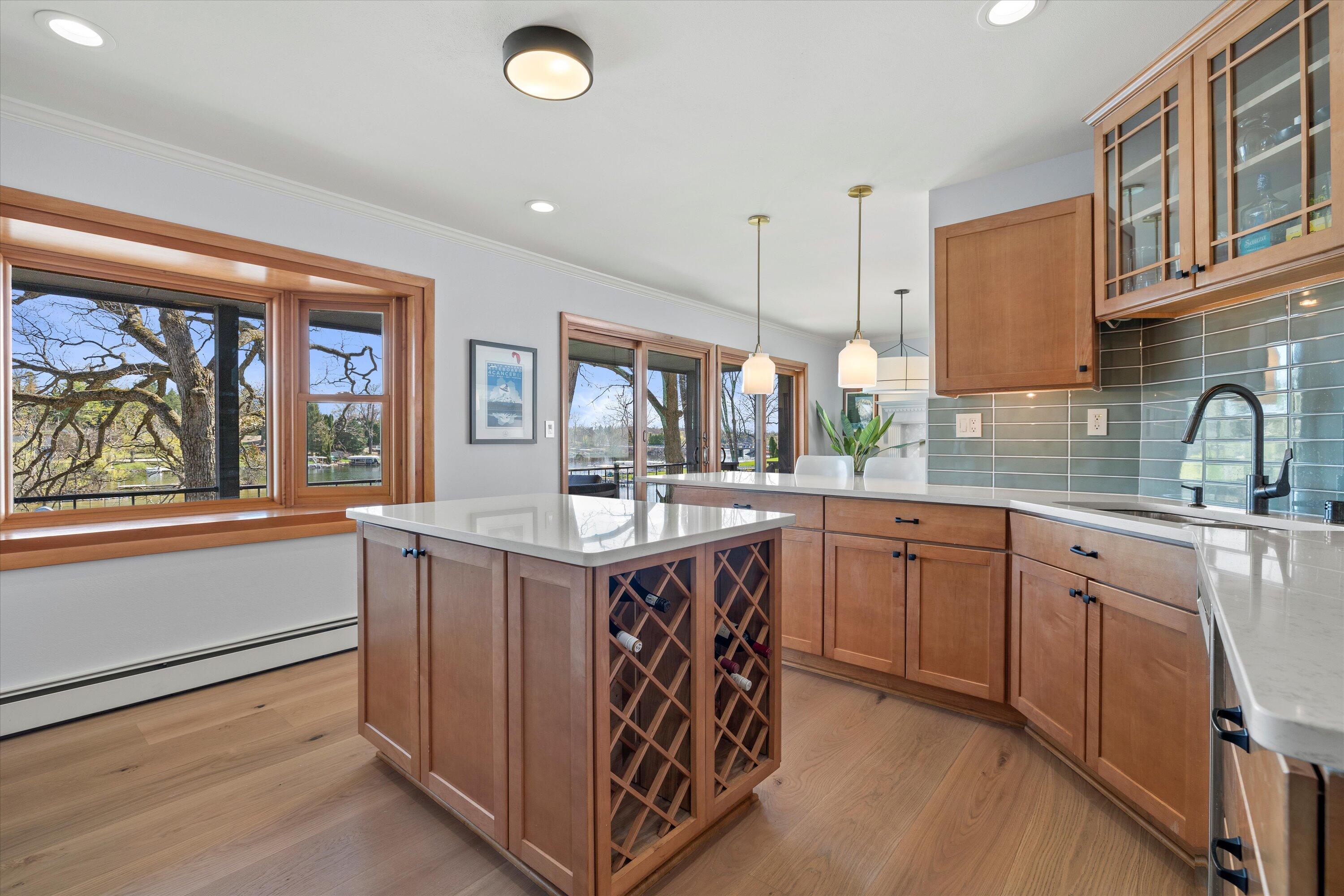 Wisconsin Lake Home for sale (MLS#: 1915174) at N53W34945  Road B -, in Oconomowoc, Wisconsin. (45 of 102)