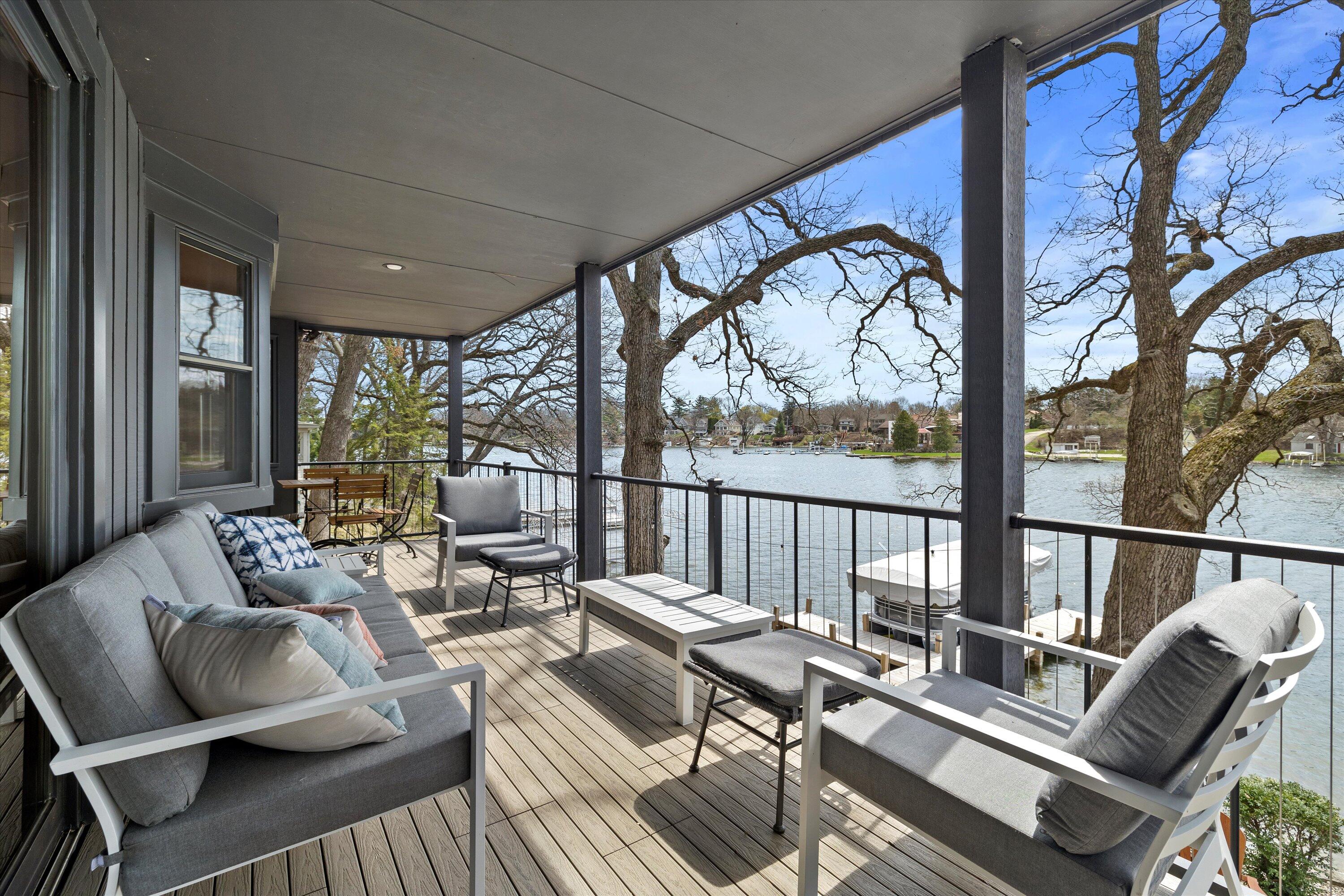Wisconsin Lake Home for sale (MLS#: 1915174) at N53W34945  Road B -, in Oconomowoc, Wisconsin. (6 of 102)