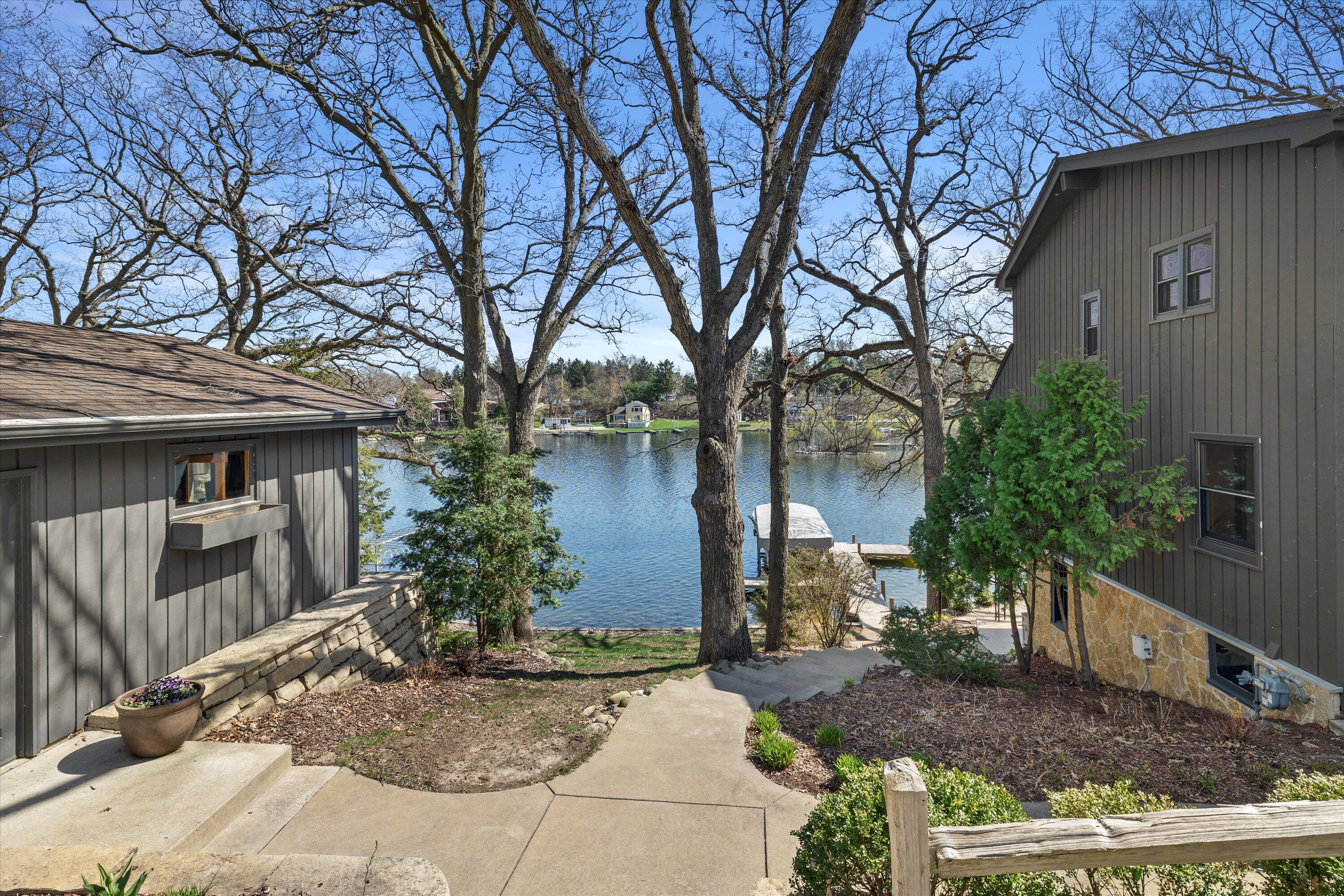 Wisconsin Lake Home for sale (MLS#: 1915174) at N53W34945  Road B -, in Oconomowoc, Wisconsin. (57 of 102)